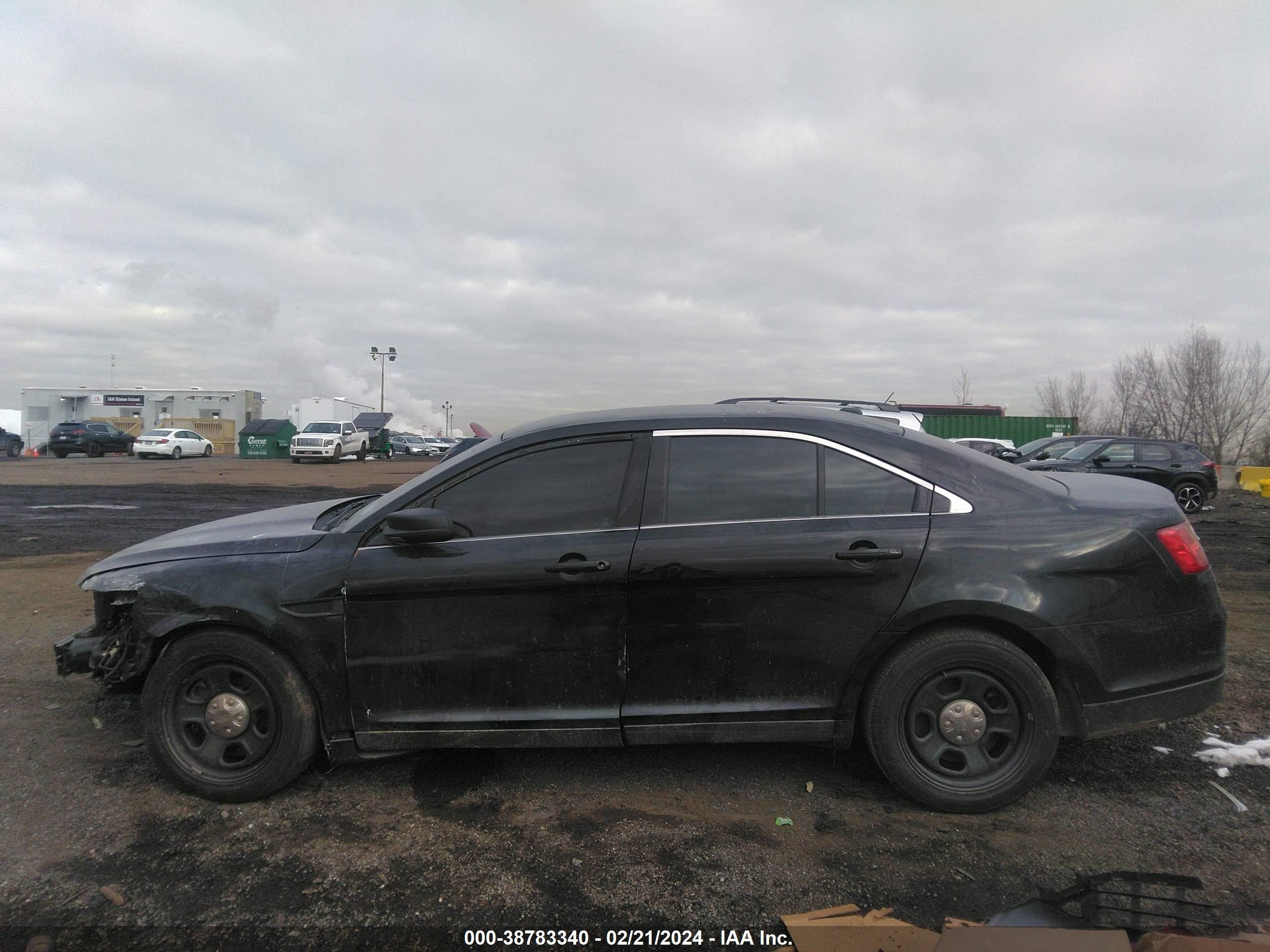 2018 Ford Police Interceptor vin: 1FAHP2MK4JG109971