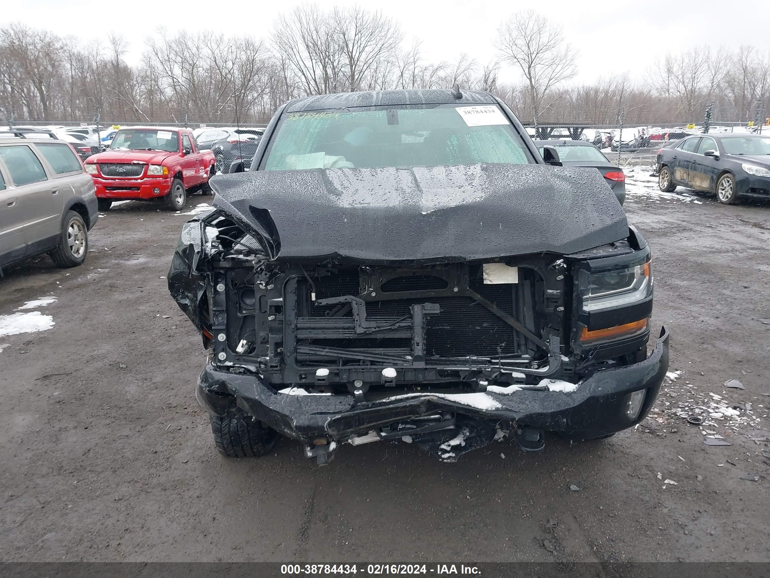 2018 Chevrolet Silverado 1500 2Lt vin: 1GCVKREC6JZ353203