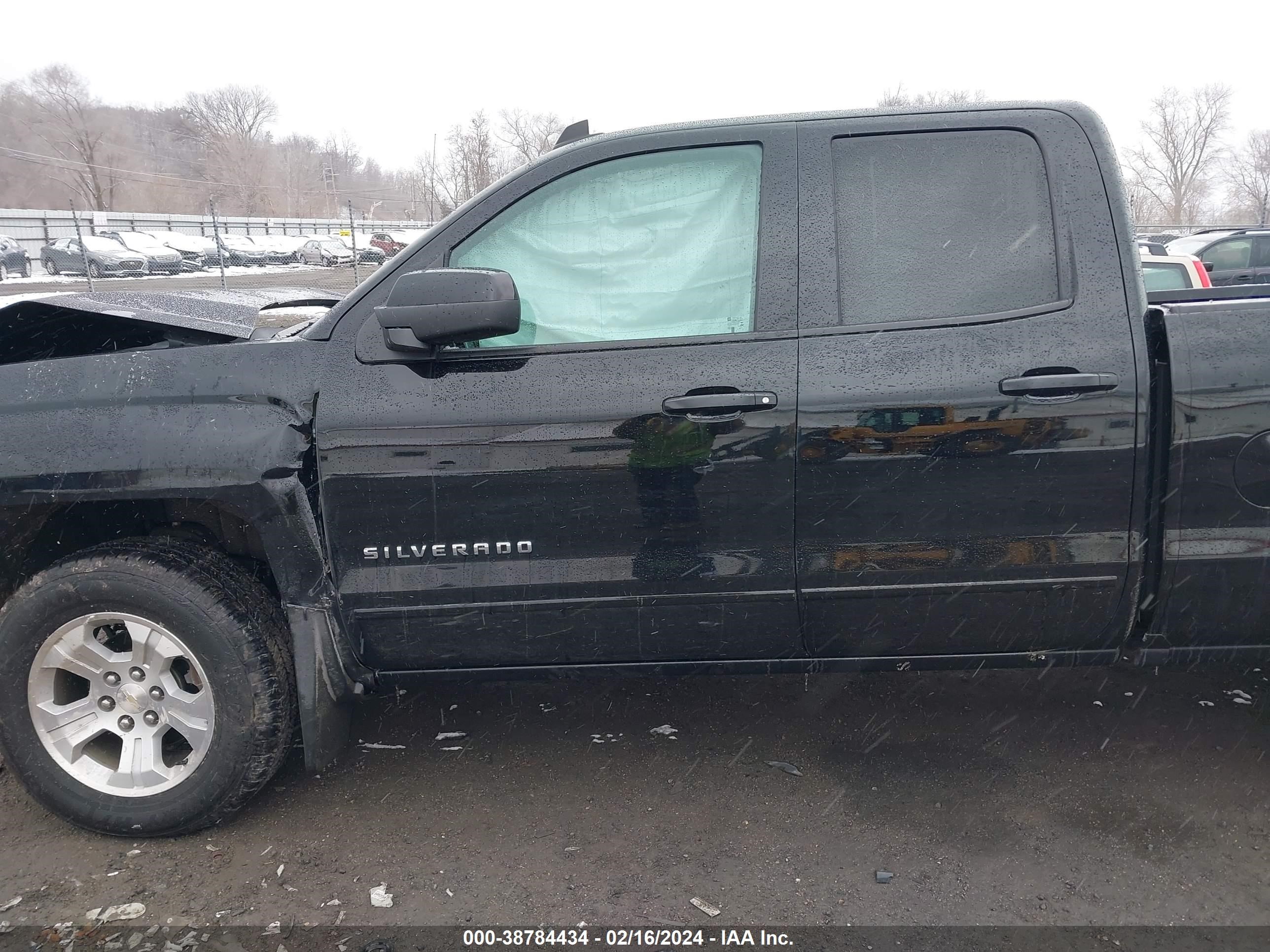 2018 Chevrolet Silverado 1500 2Lt vin: 1GCVKREC6JZ353203