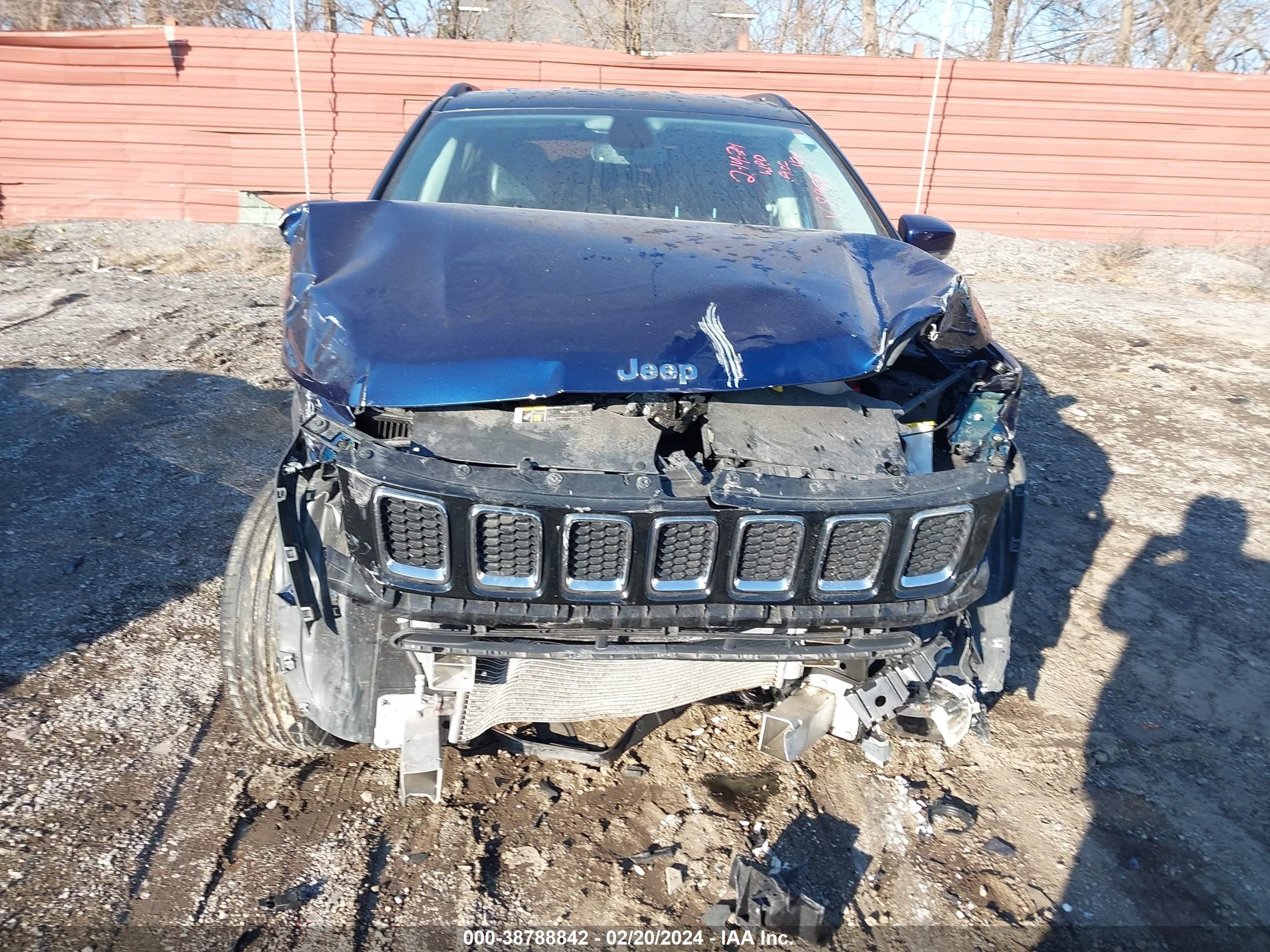 2020 Jeep Compass Limited 4X4 vin: 3C4NJDCB9LT238959