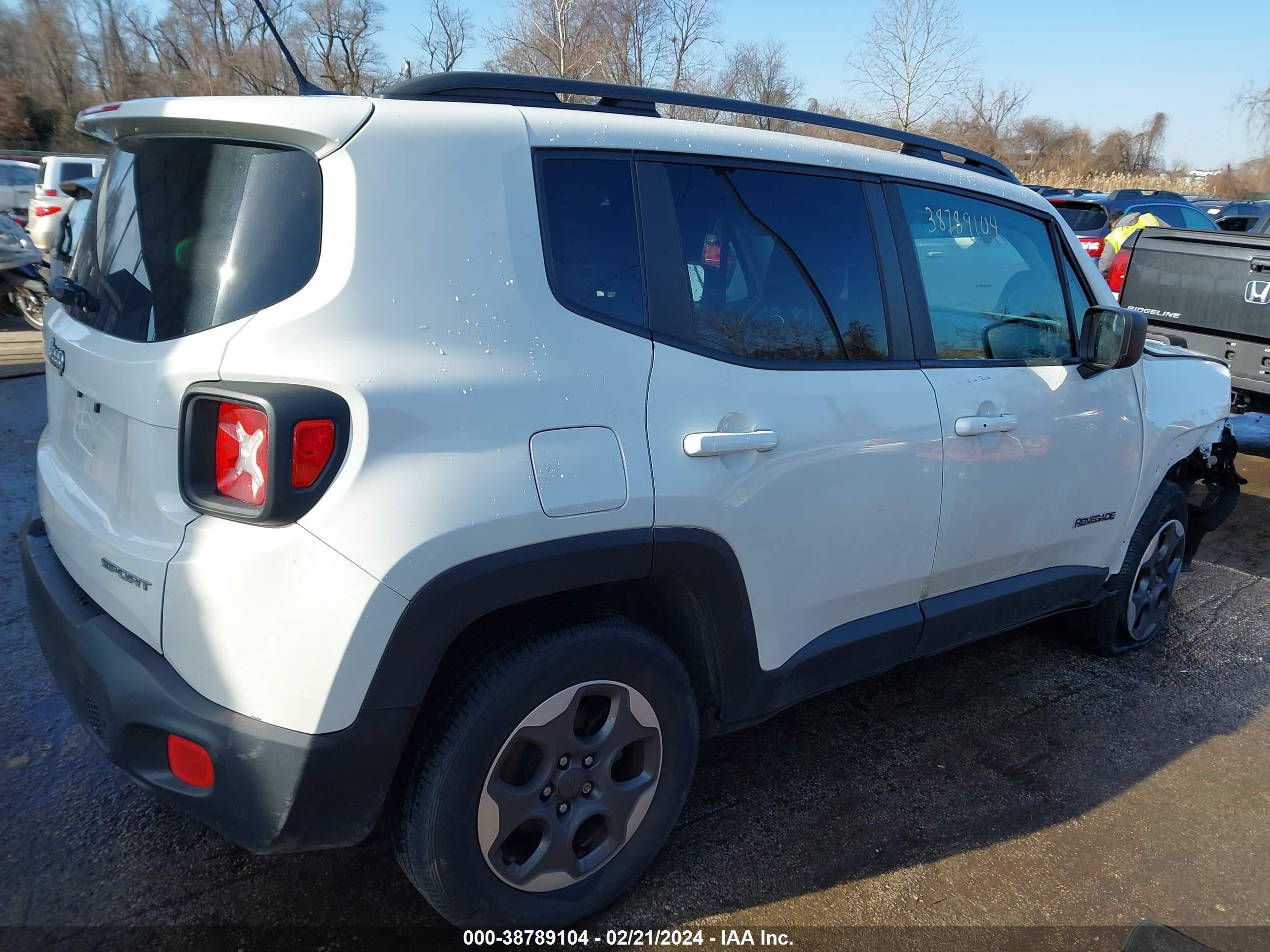 2016 Jeep Renegade Sport vin: ZACCJAAT8GPD84753