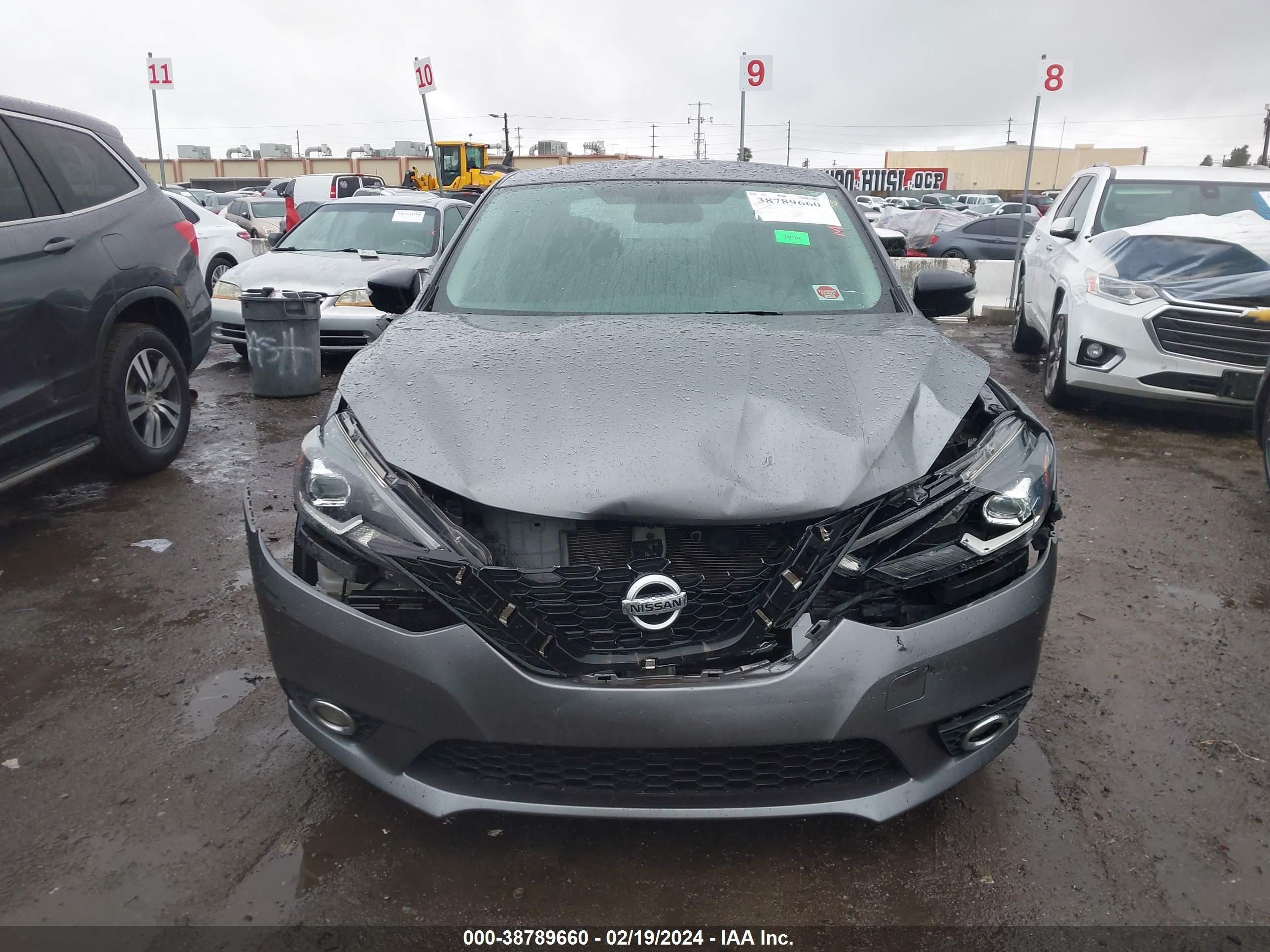 2017 Nissan Sentra Sr vin: 3N1AB7APXHY272059