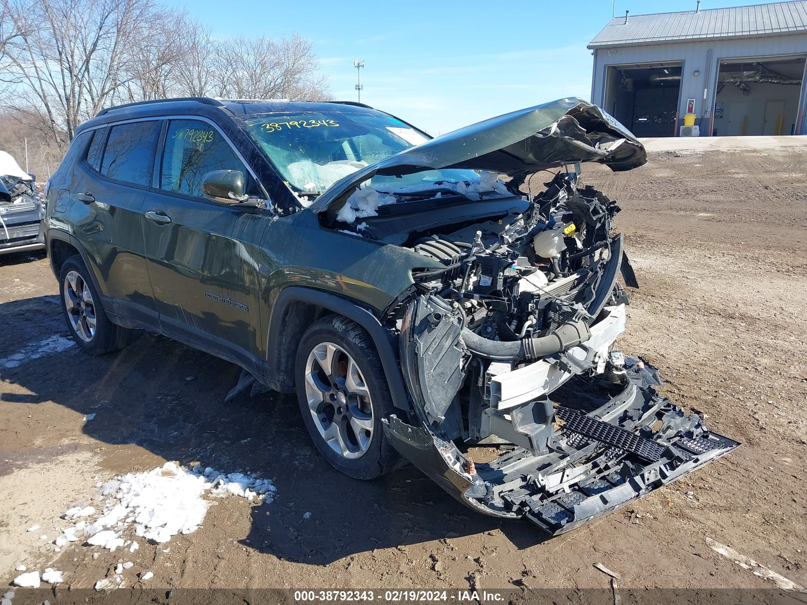 2018 Jeep Compass Limited 4X4 vin: 3C4NJDCB6JT485529