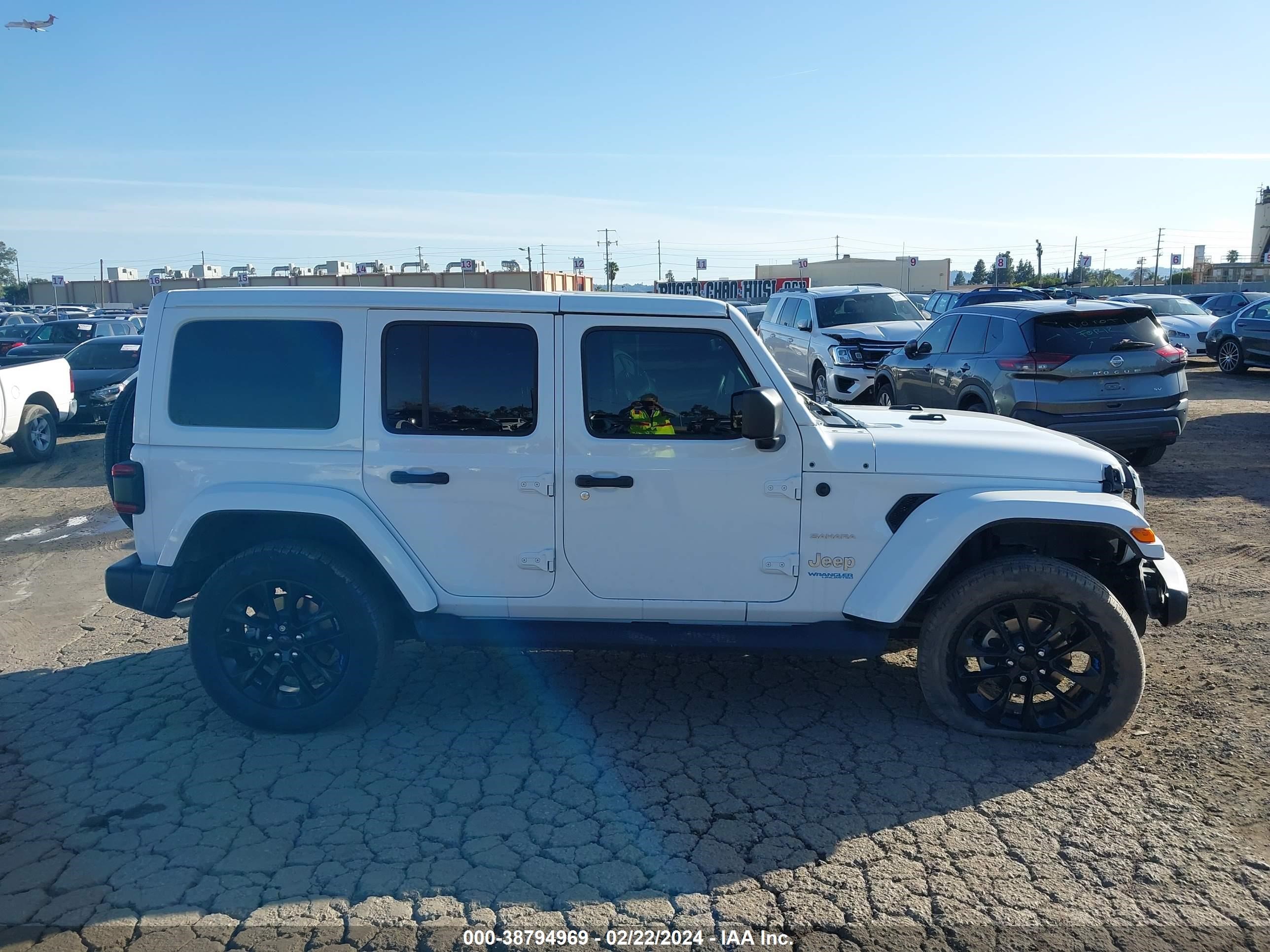 2022 Jeep Wrangler 4Xe Unlimited Sahara 4X4 vin: 1C4JJXP65NW178737