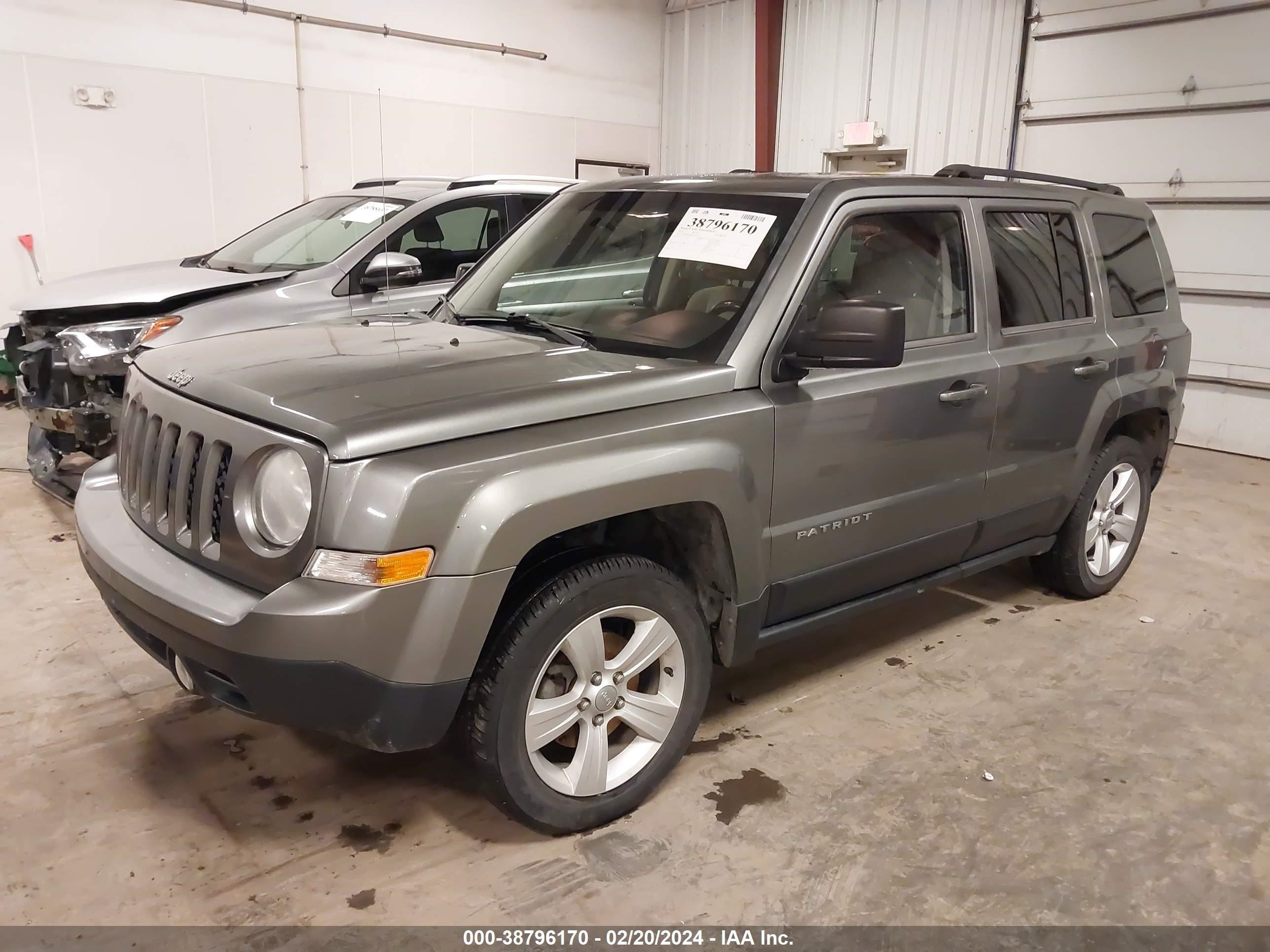 2013 Jeep Patriot Latitude vin: 1C4NJRFB7DD274522