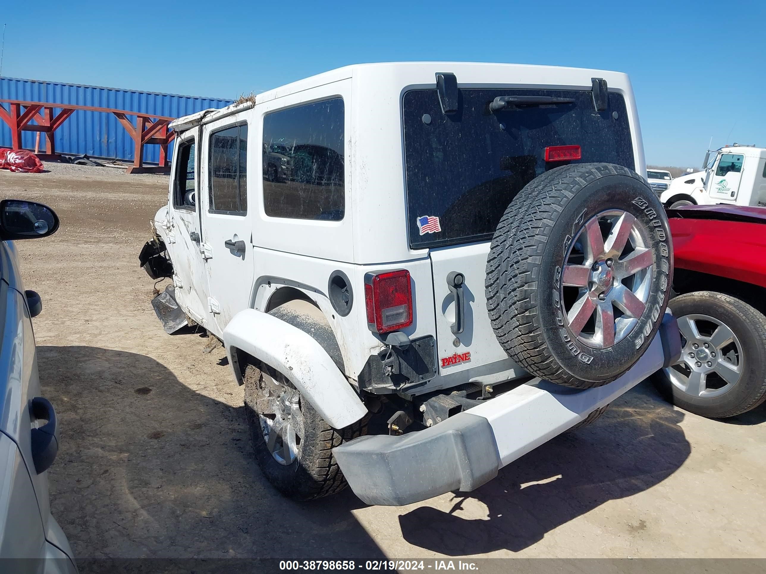 2016 Jeep Wrangler Unlimited Sahara vin: 1C4BJWEG2GL150019