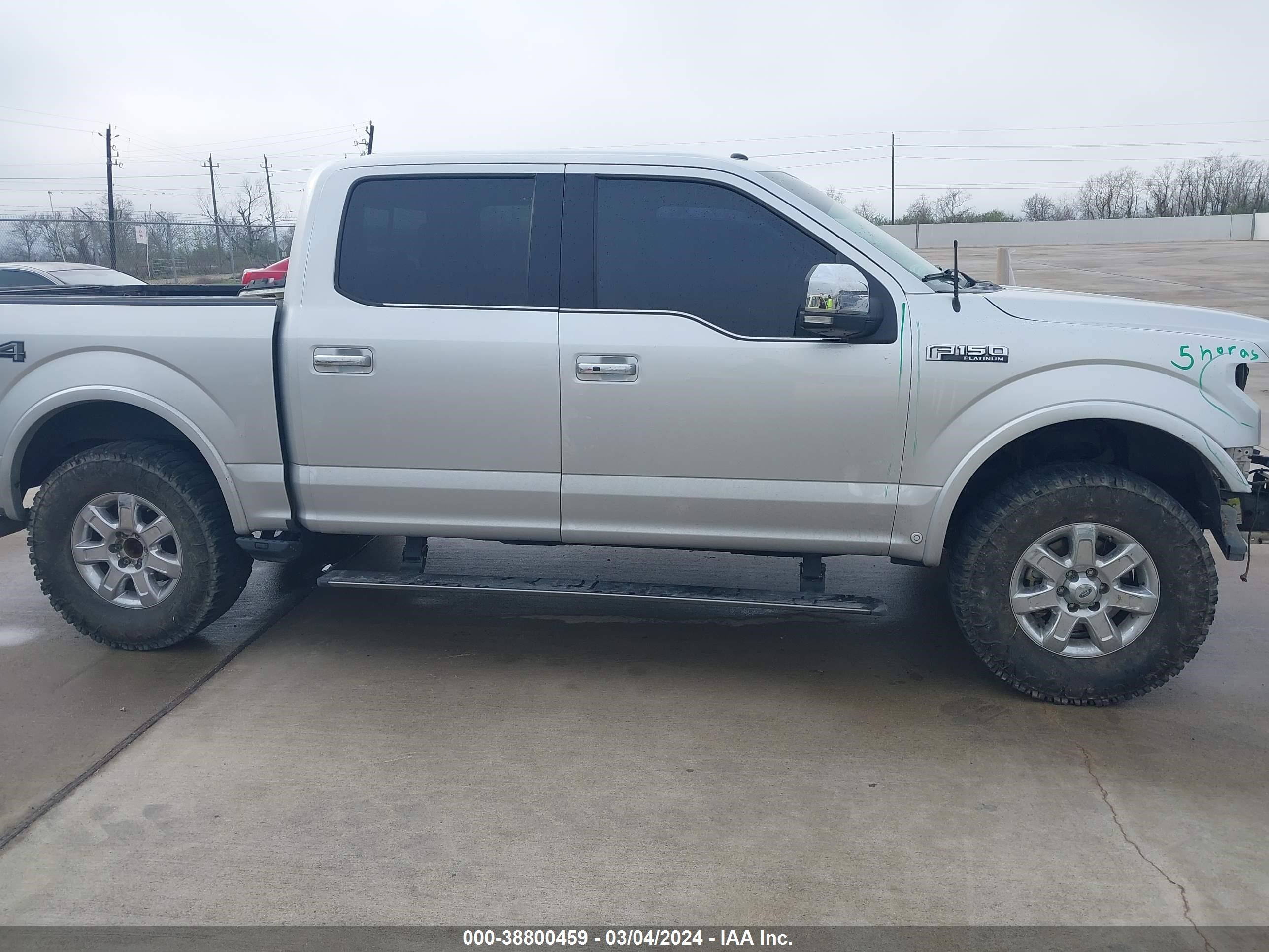 2016 Ford F-150 Platinum vin: 1FTEW1EF2GFB93766