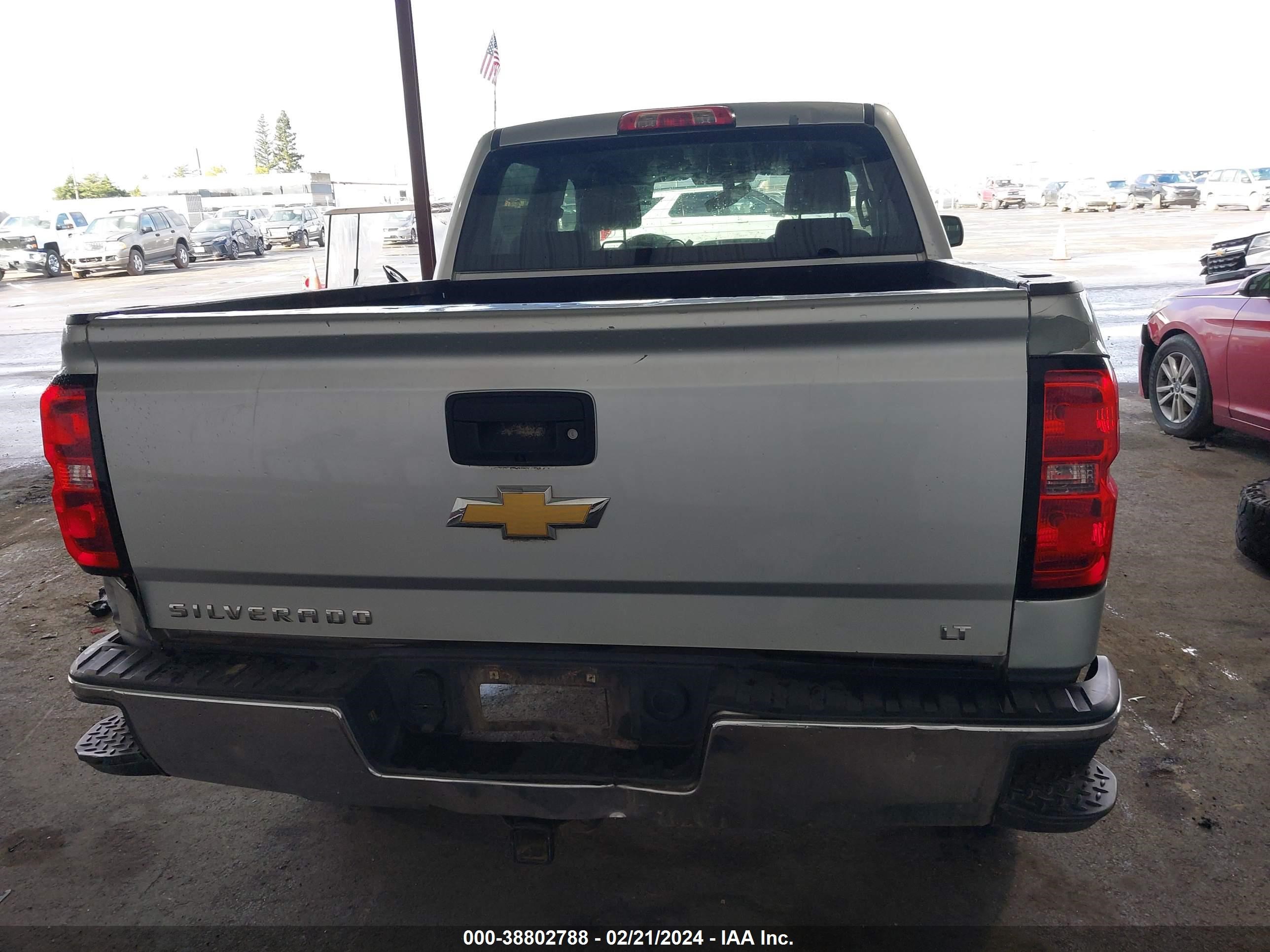 2014 Chevrolet Silverado 1500 1Lt vin: 3GCUKREC3EG559497