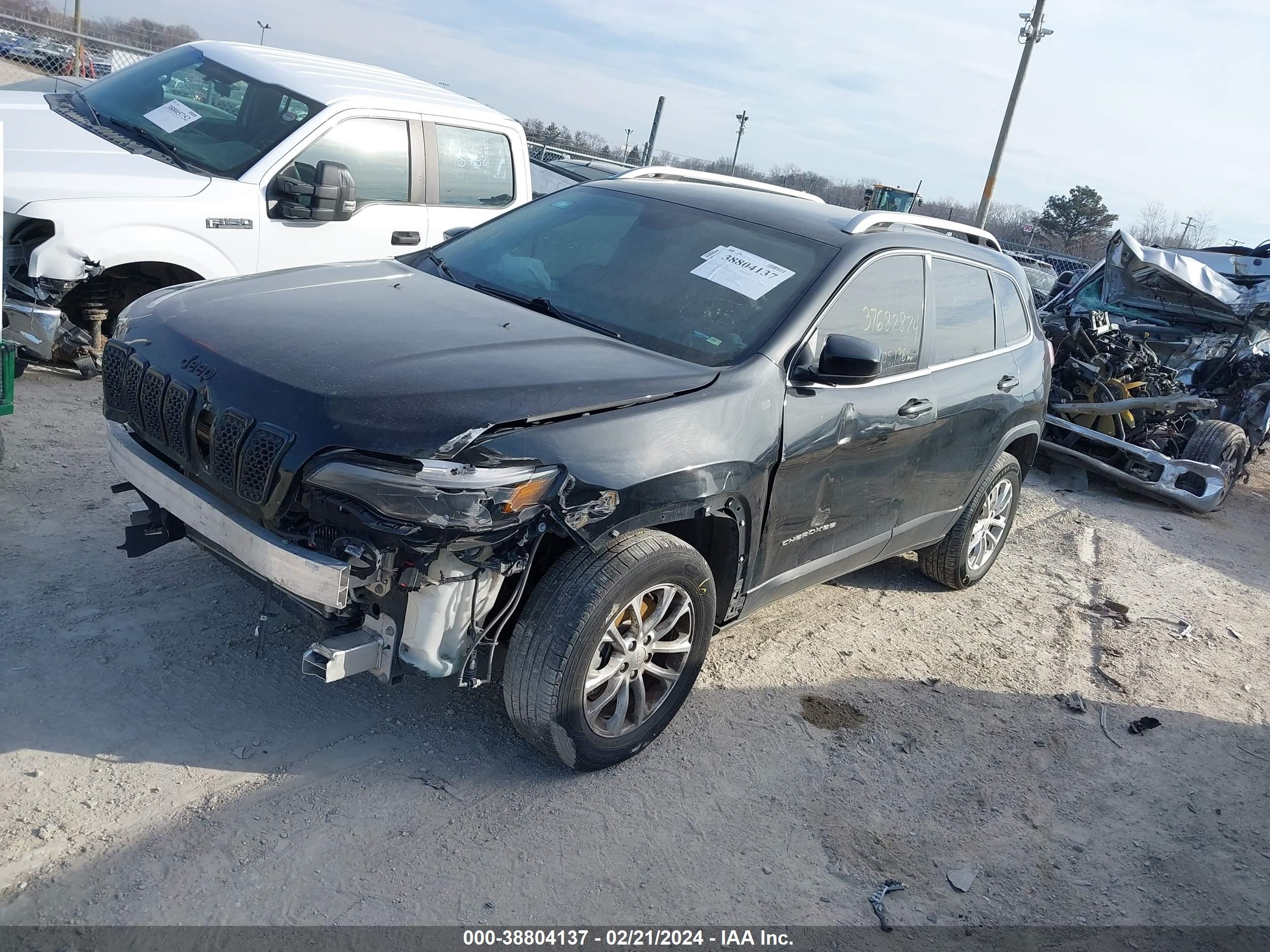 2019 Jeep Cherokee North vin: 1C4PJMCB4KD279691