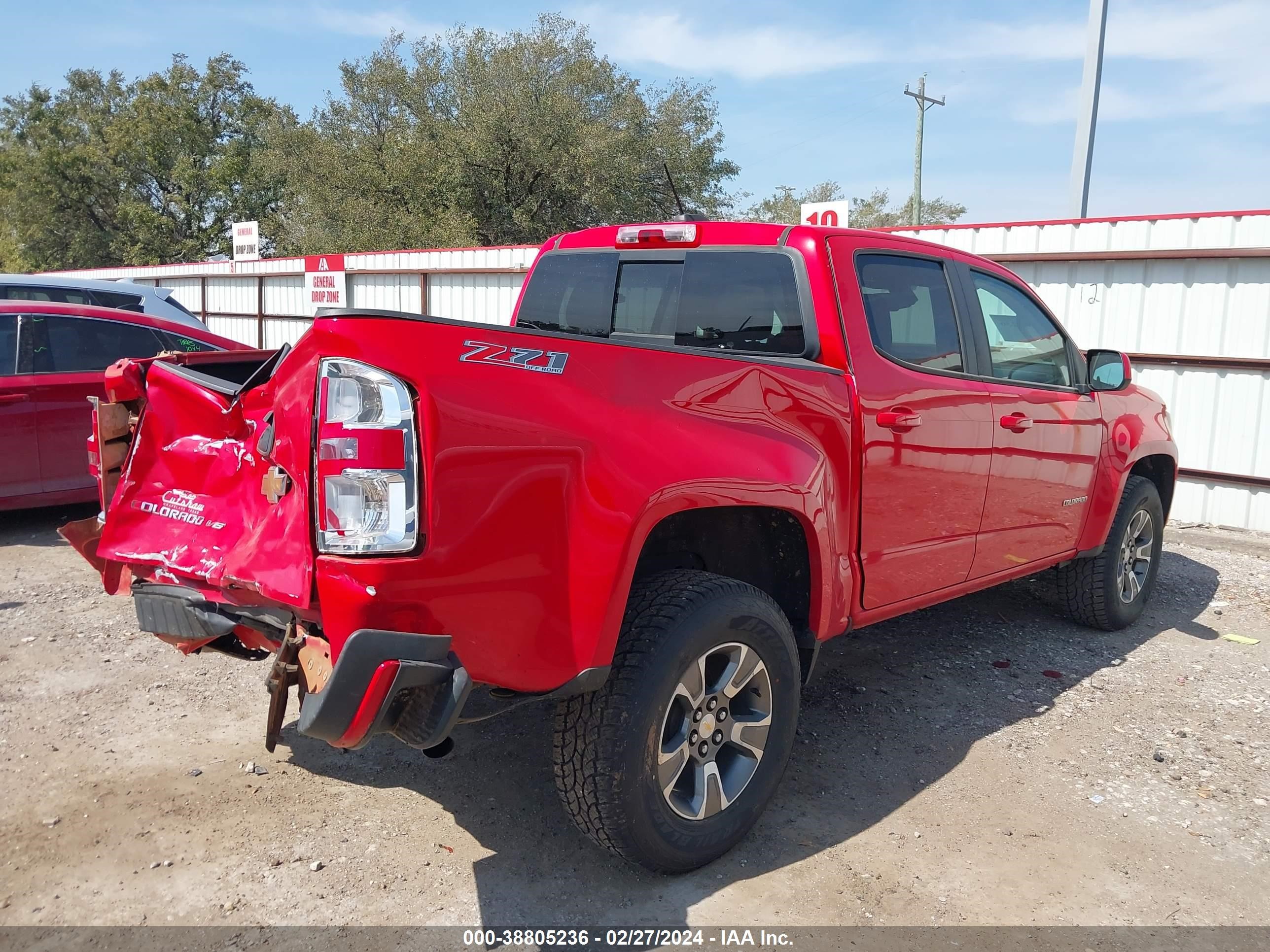 2018 Chevrolet Colorado Z71 vin: 1GCGTDEN8J1167705