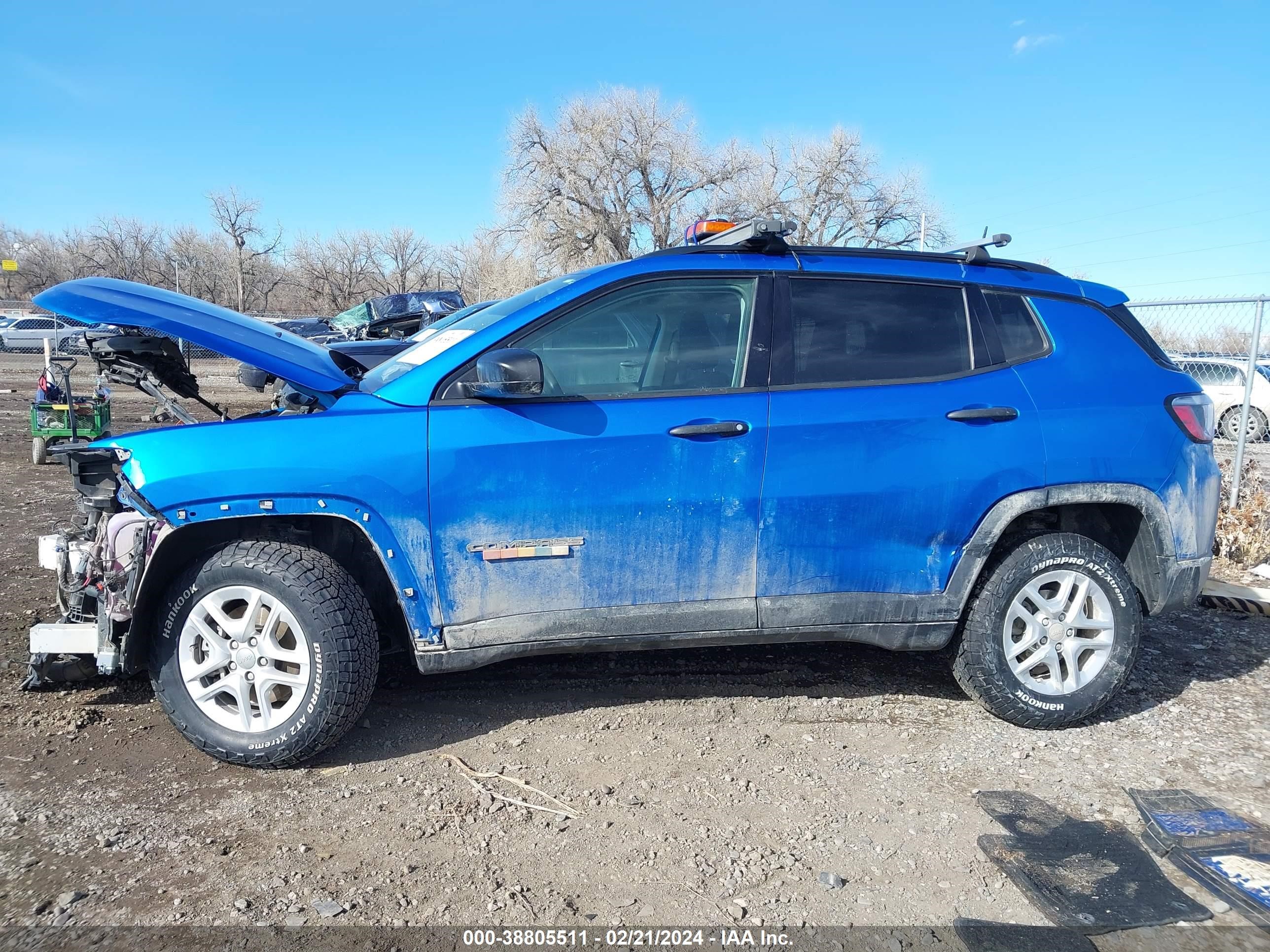 2017 Jeep New Compass Sport 4X4 vin: 3C4NJDAB5HT658017