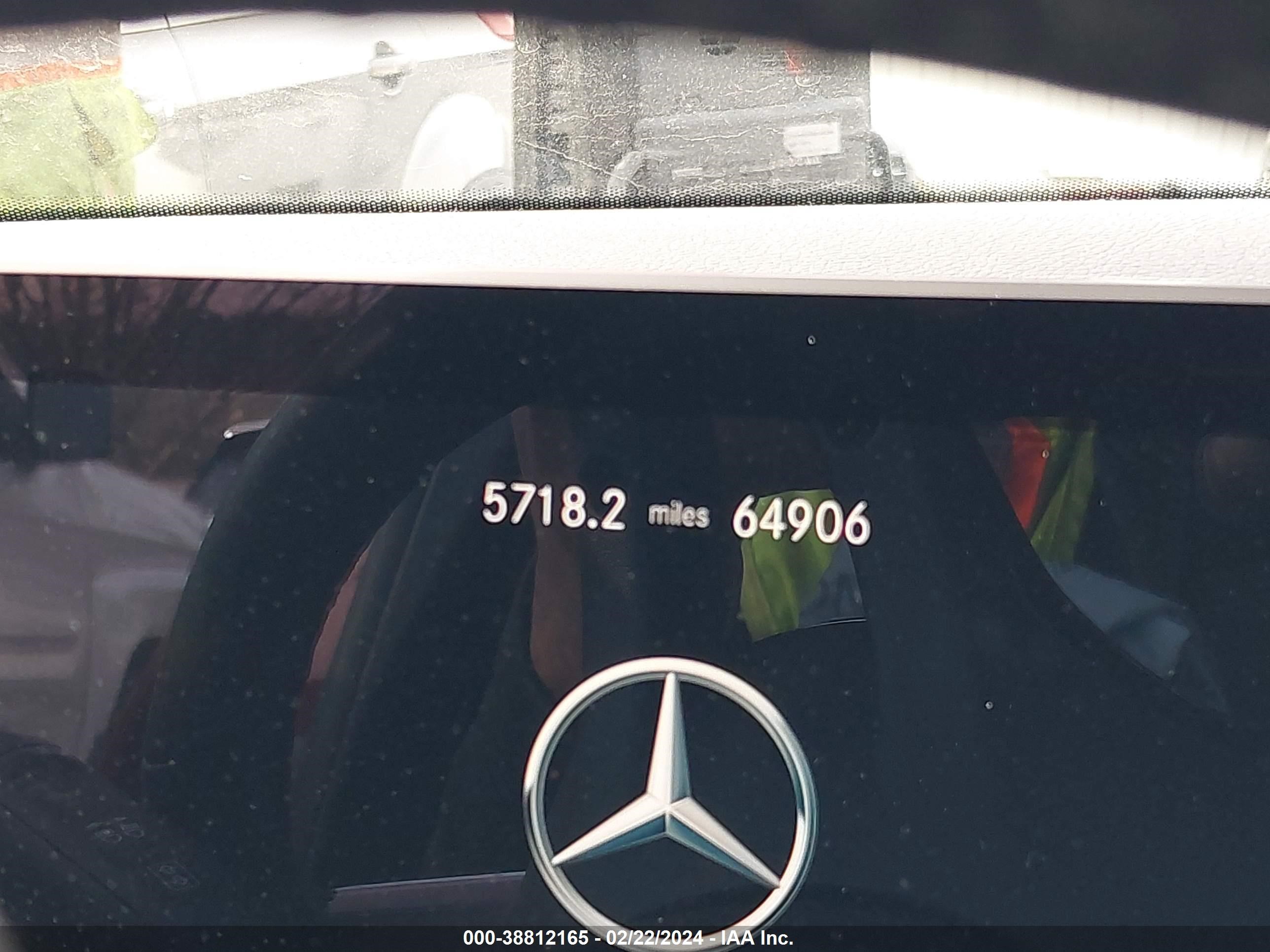 2019 Mercedes-Benz A 220 vin: WDD3G4EB4KW028092