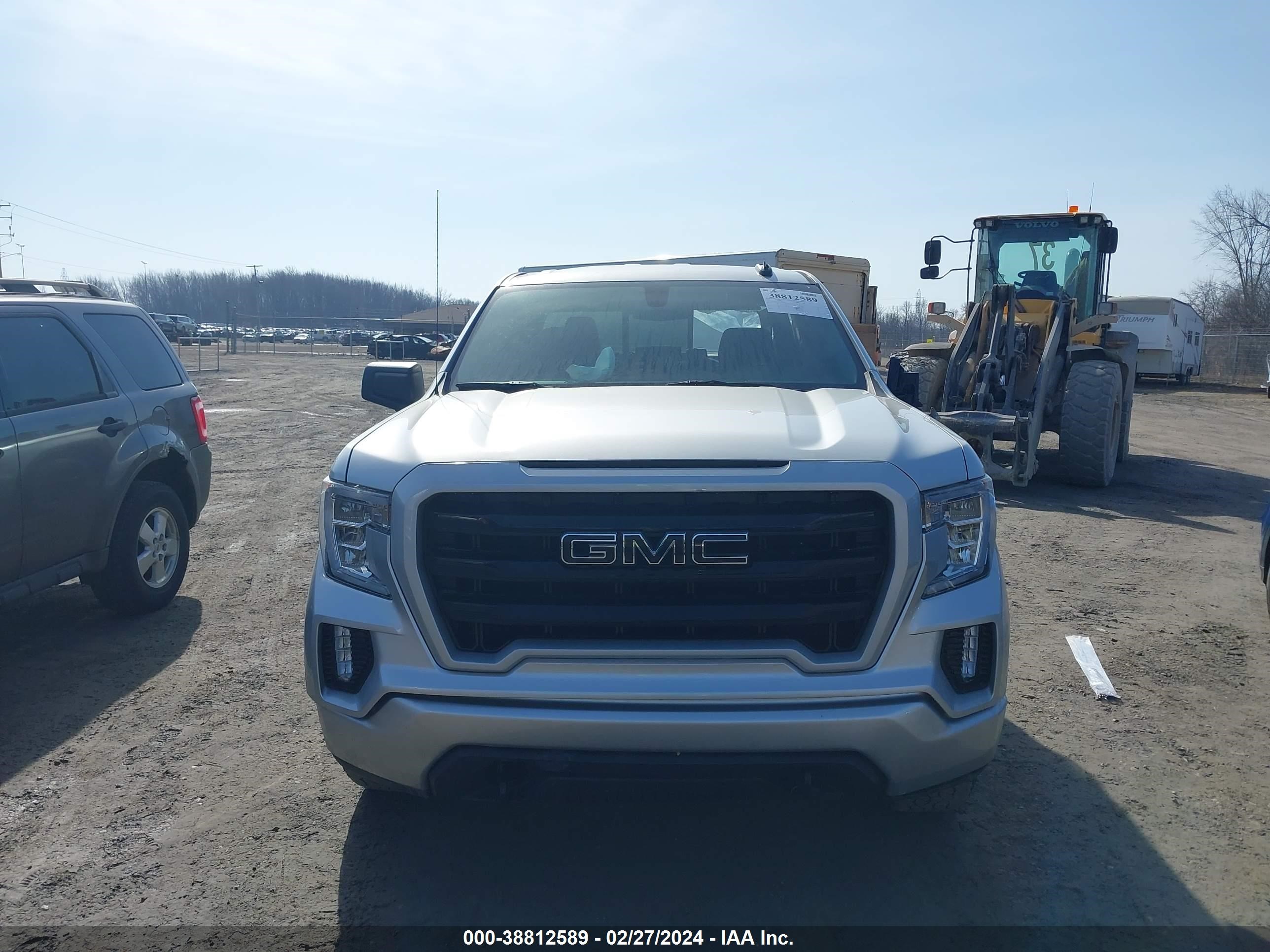 2021 GMC Sierra 1500 4Wd Double Cab Standard Box Elevation vin: 1GTR9CED0MZ244775