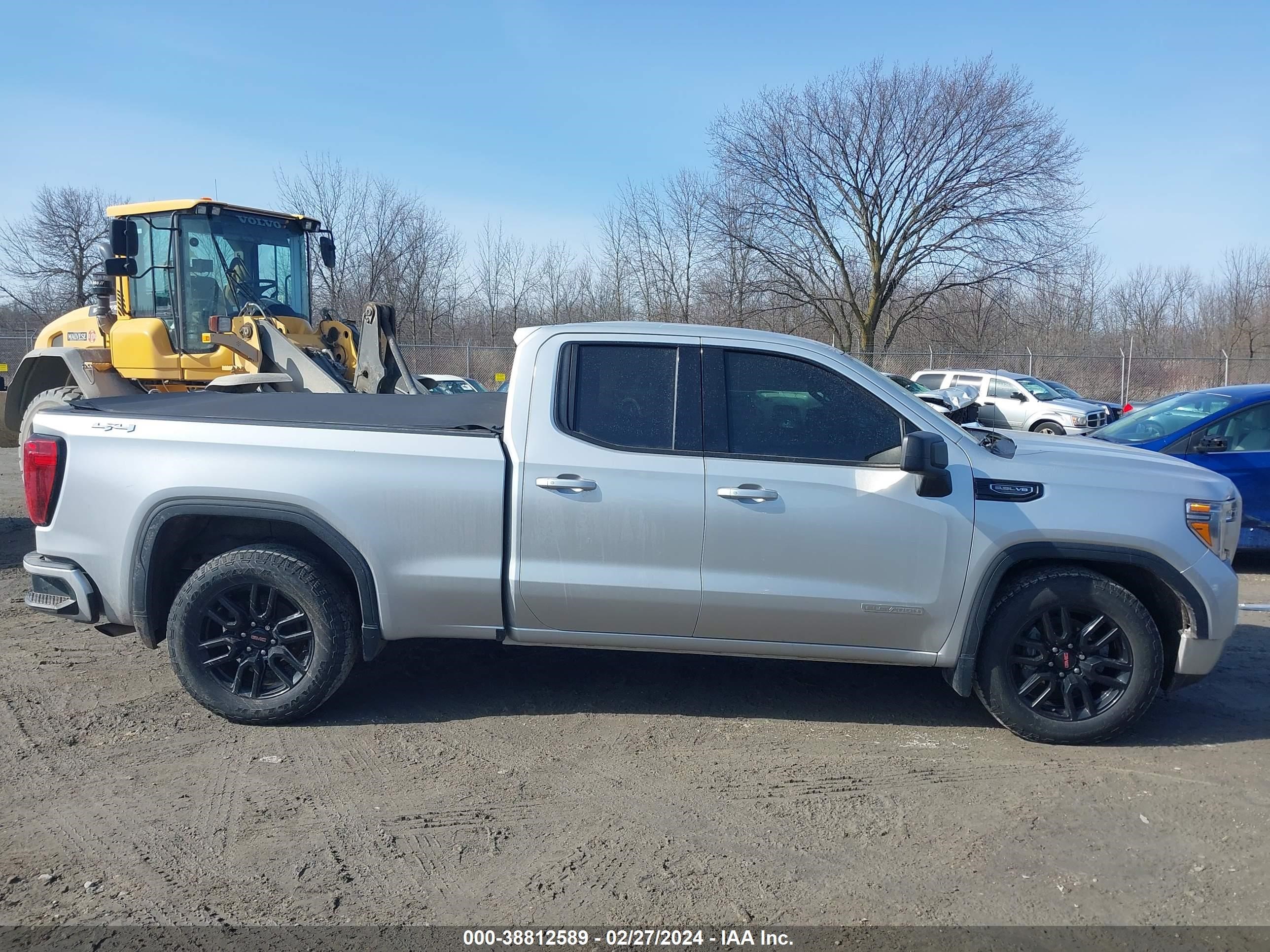 2021 GMC Sierra 1500 4Wd Double Cab Standard Box Elevation vin: 1GTR9CED0MZ244775