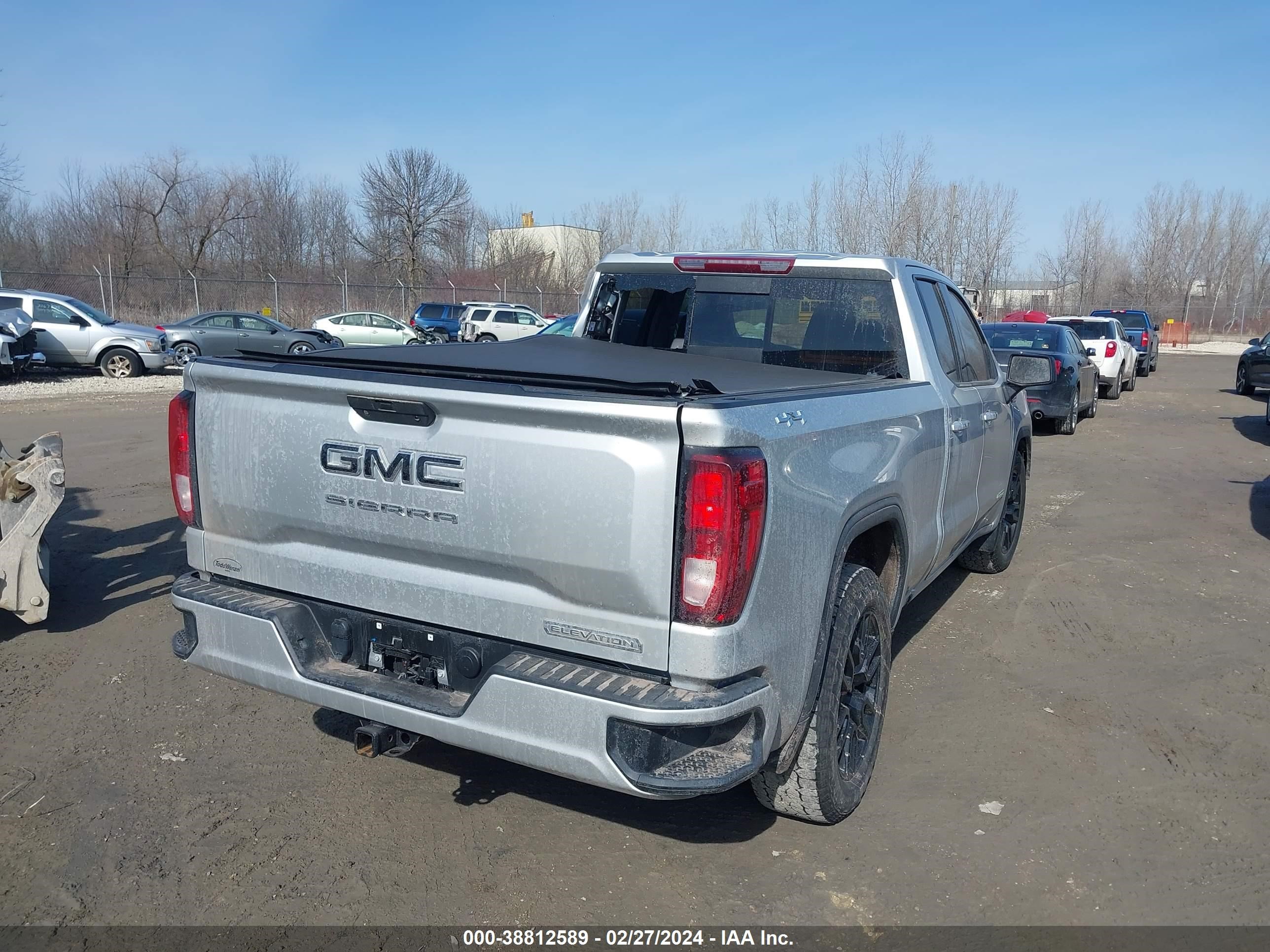 2021 GMC Sierra 1500 4Wd Double Cab Standard Box Elevation vin: 1GTR9CED0MZ244775