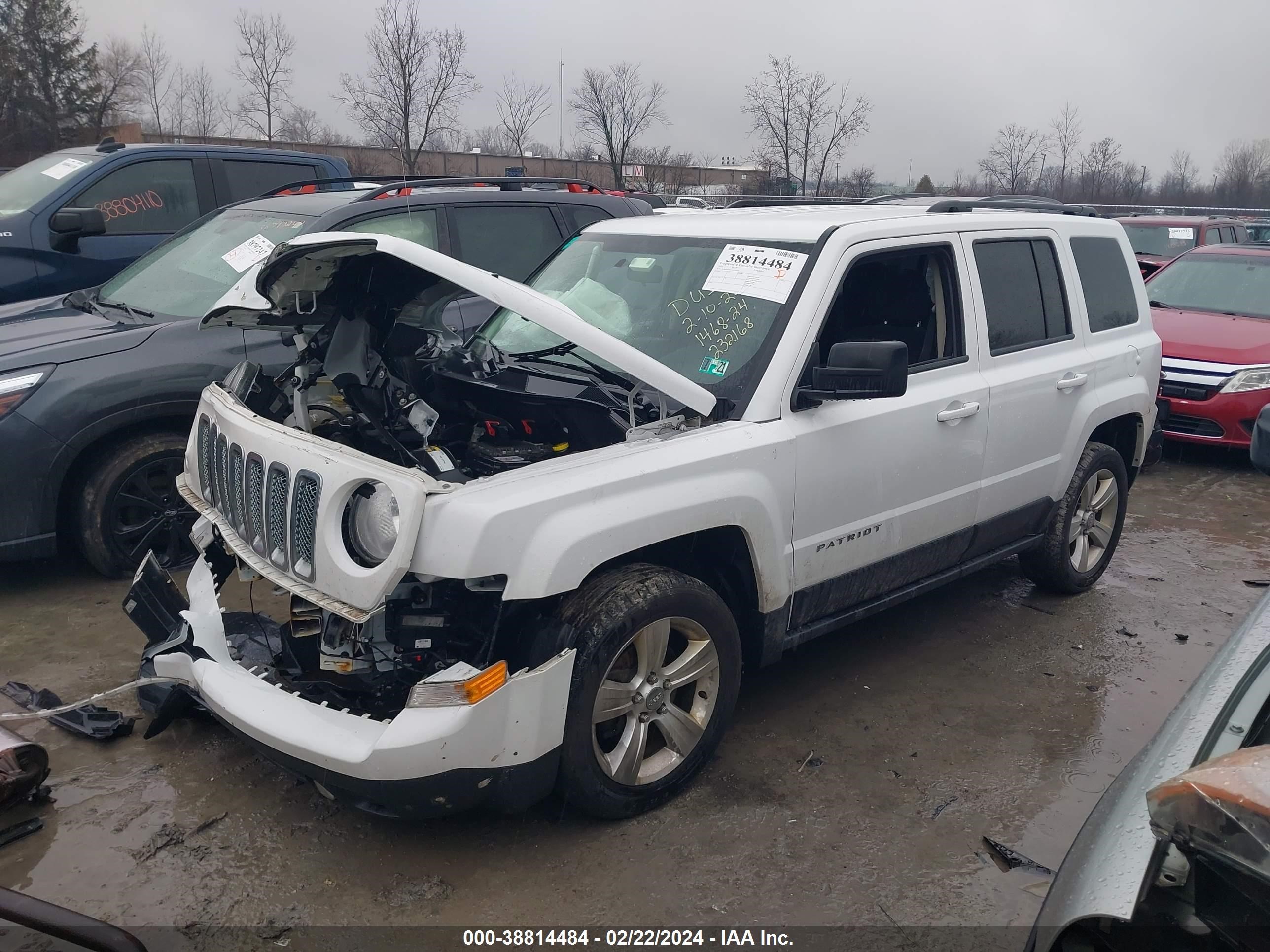 2015 Jeep Patriot Latitude vin: 1C4NJRFBXFD232168