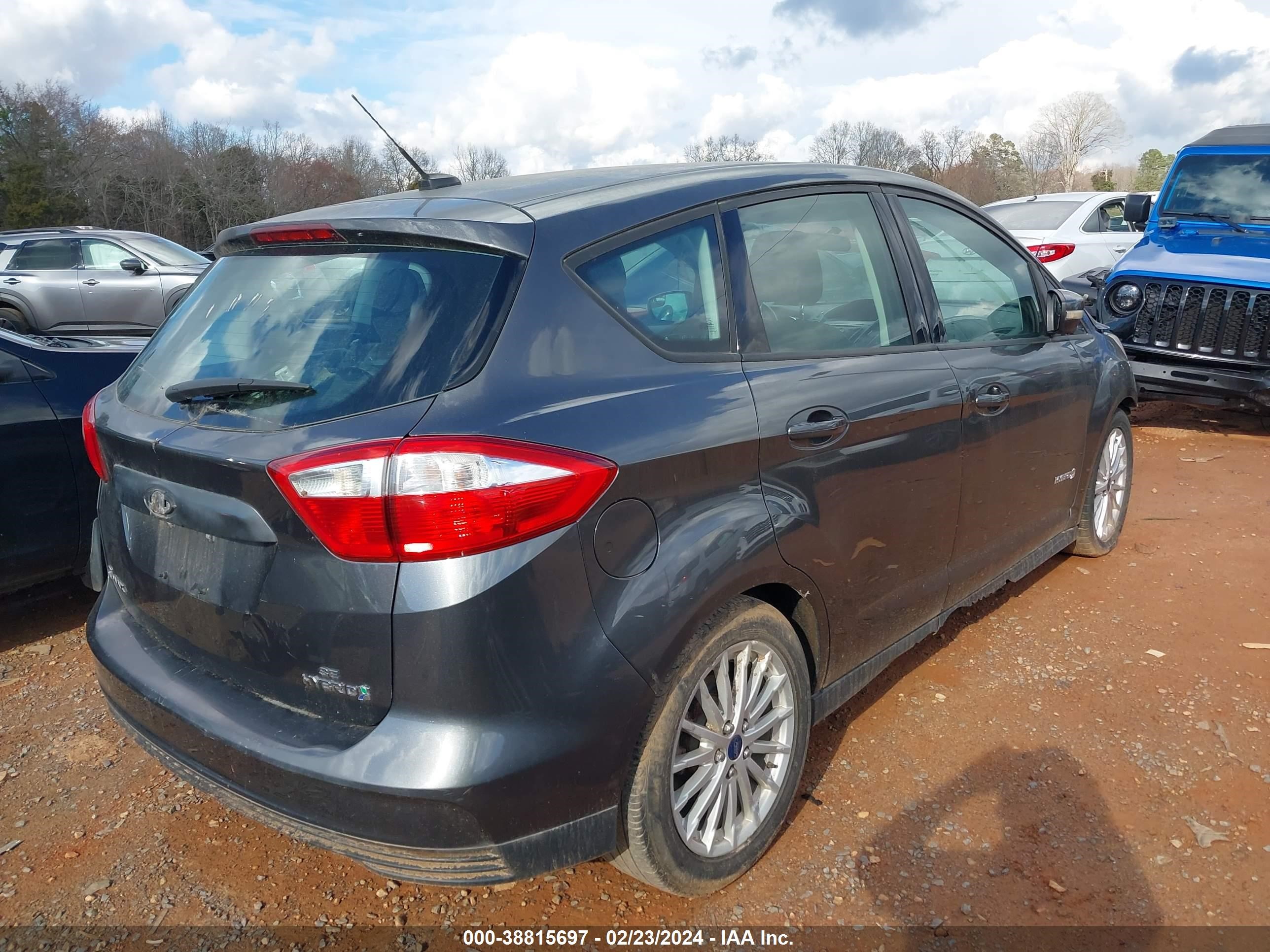 2015 Ford C-Max Hybrid Se vin: 1FADP5AU4FL102247