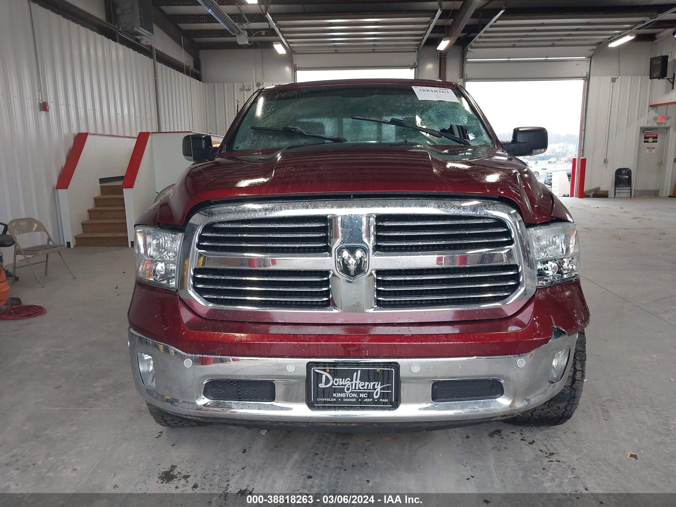 2018 Ram 1500 Big Horn 4X4 5'7 Box vin: 1C6RR7LT5JS281673