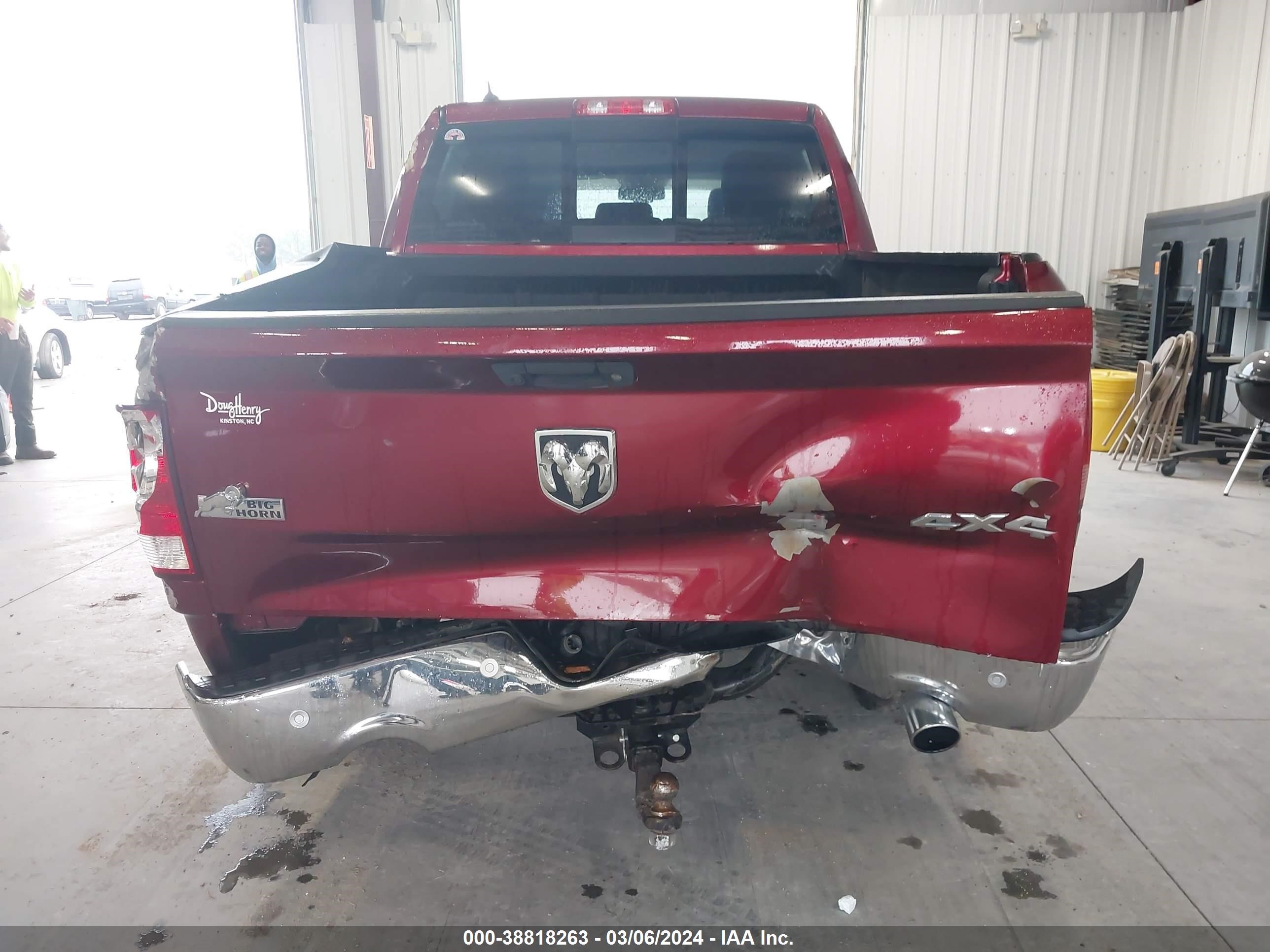 2018 Ram 1500 Big Horn 4X4 5'7 Box vin: 1C6RR7LT5JS281673