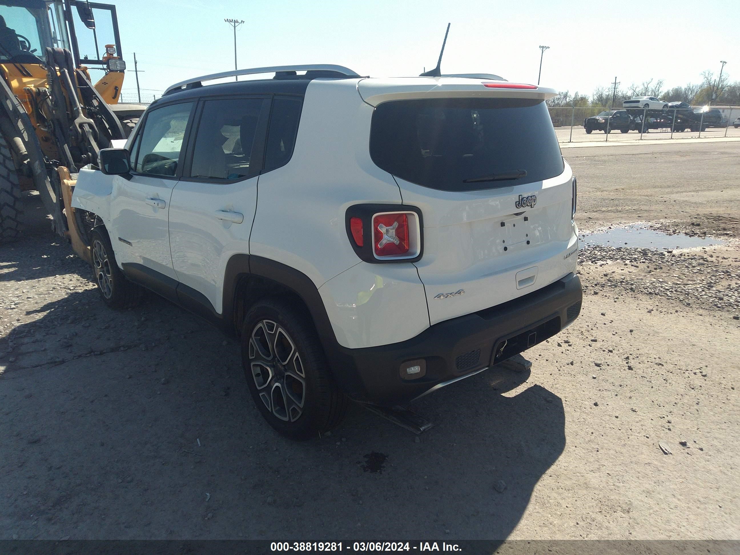 2018 Jeep Renegade Limited 4X4 vin: ZACCJBDB7JPG95641