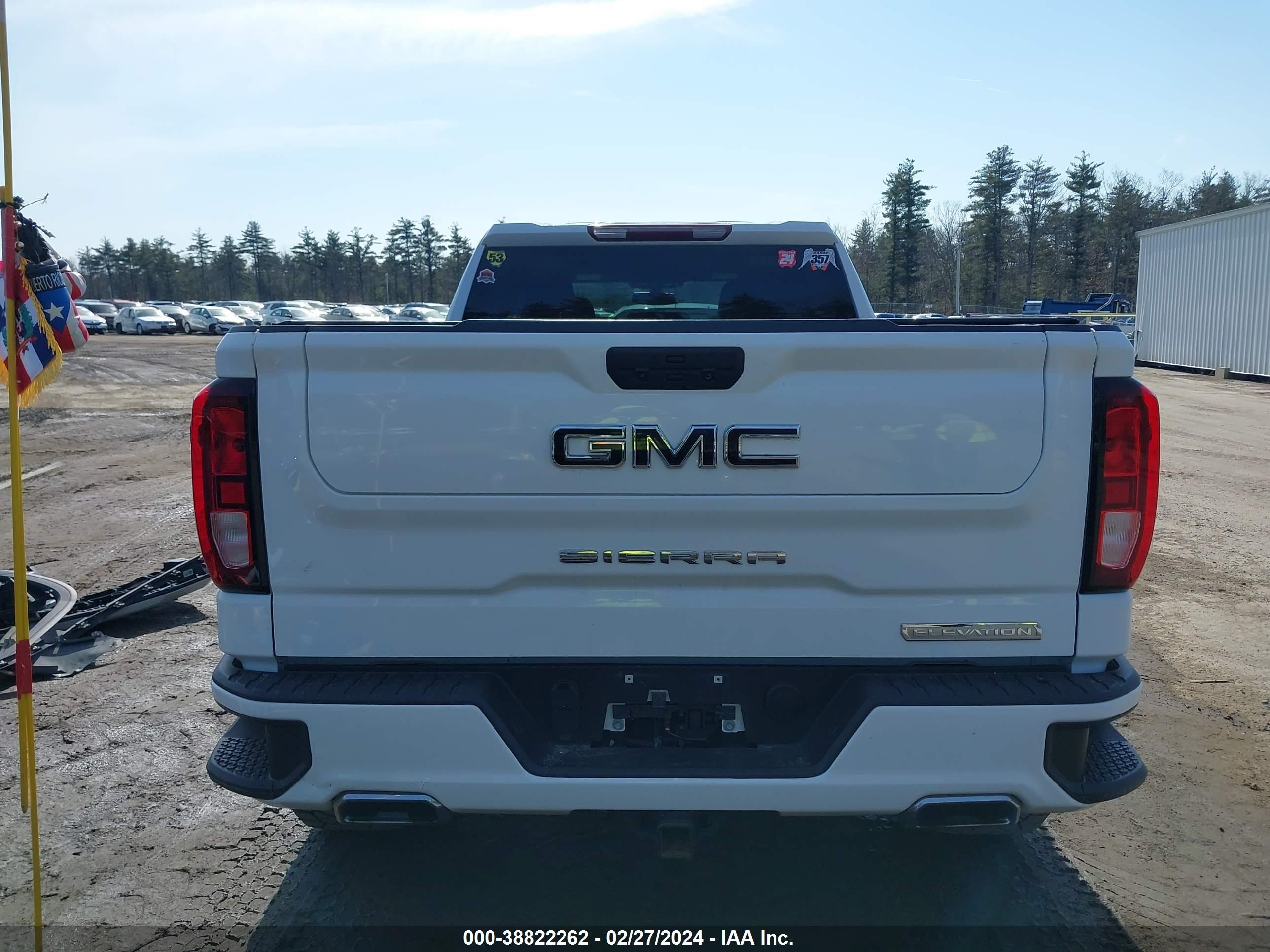 2021 GMC Sierra 1500 4Wd Short Box Elevation/4Wd Standard Box Elevation vin: 3GTU9CED5MG450569