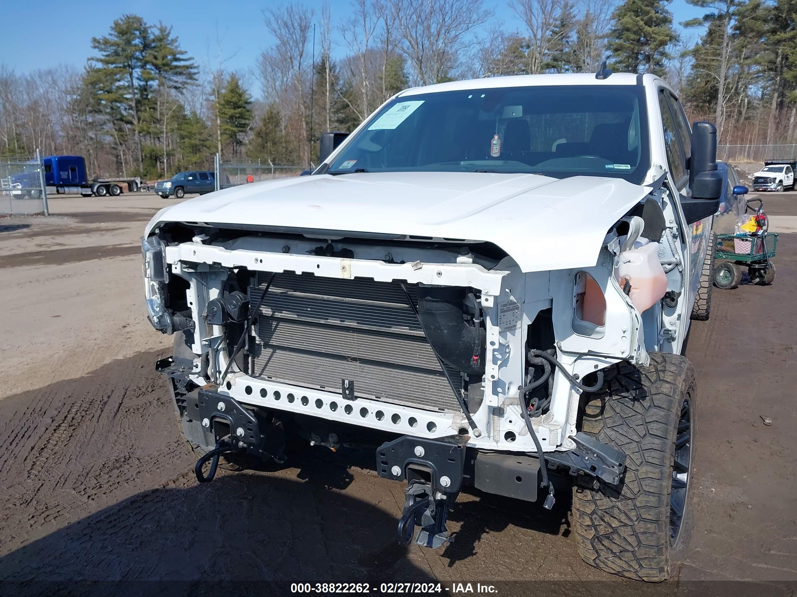 2021 GMC Sierra 1500 4Wd Short Box Elevation/4Wd Standard Box Elevation vin: 3GTU9CED5MG450569