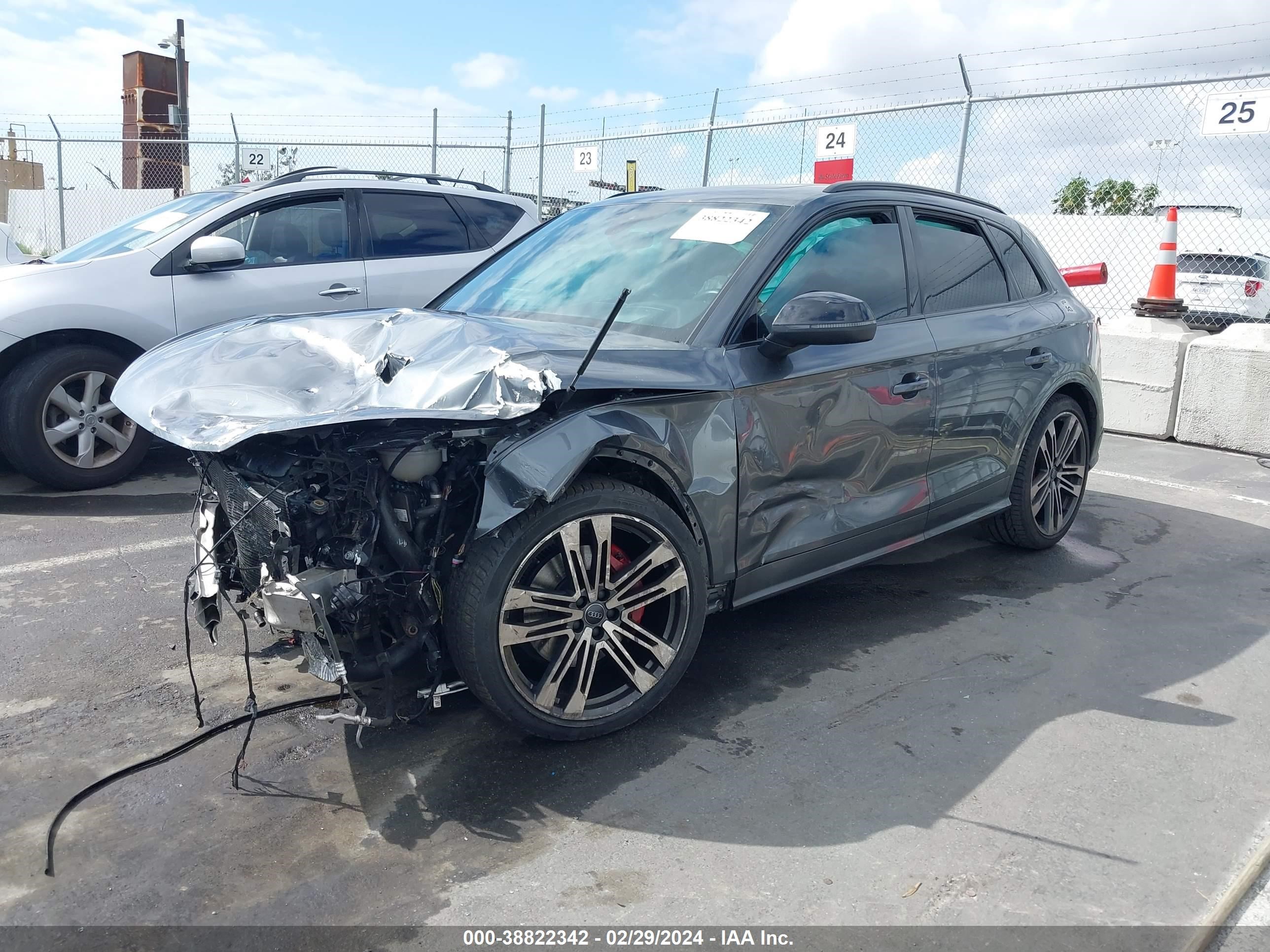 2019 Audi Sq5 3.0T Premium vin: WA1C4AFY2K2111249