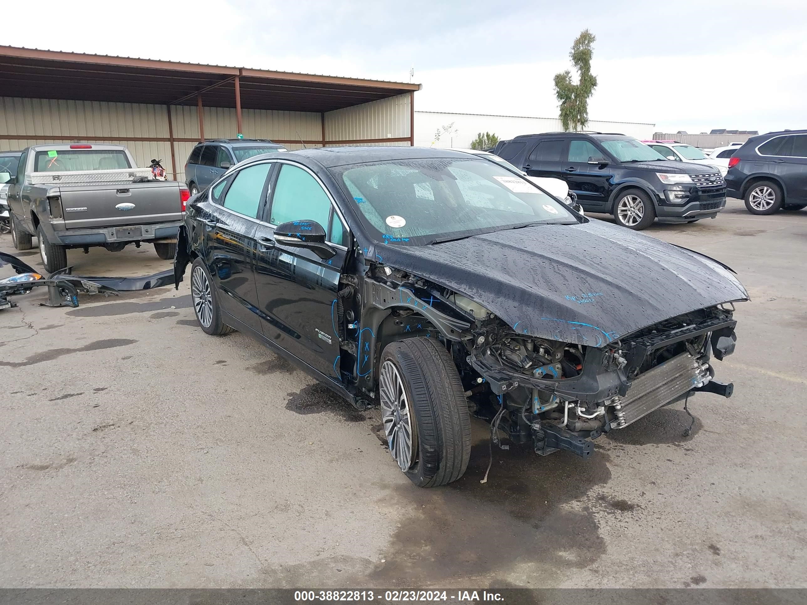 2018 Ford Fusion Energi Titanium vin: 3FA6P0SU6JR110385