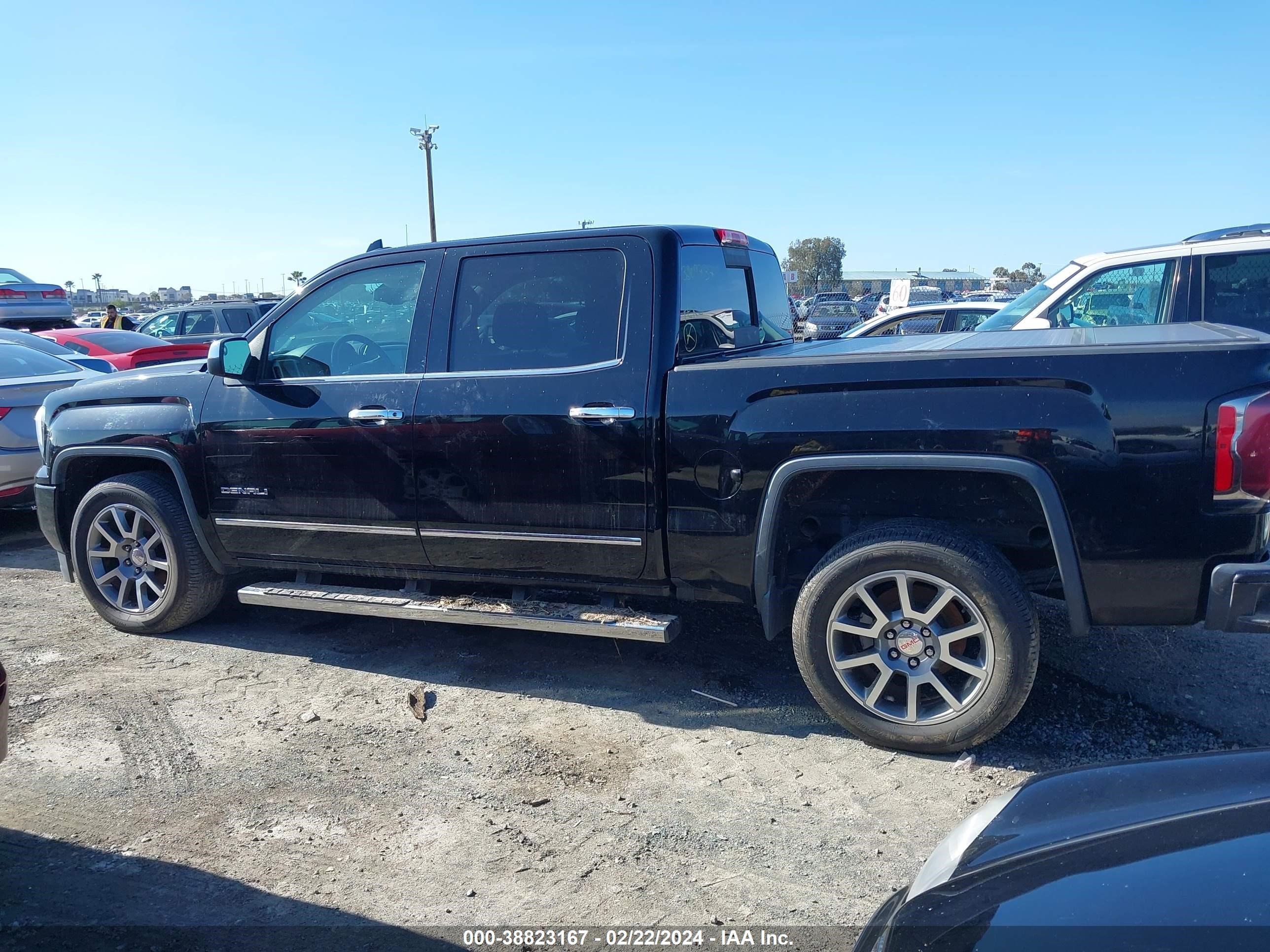 2016 GMC Sierra C1500 Denali vin: 3GTP1PEC3GG232752