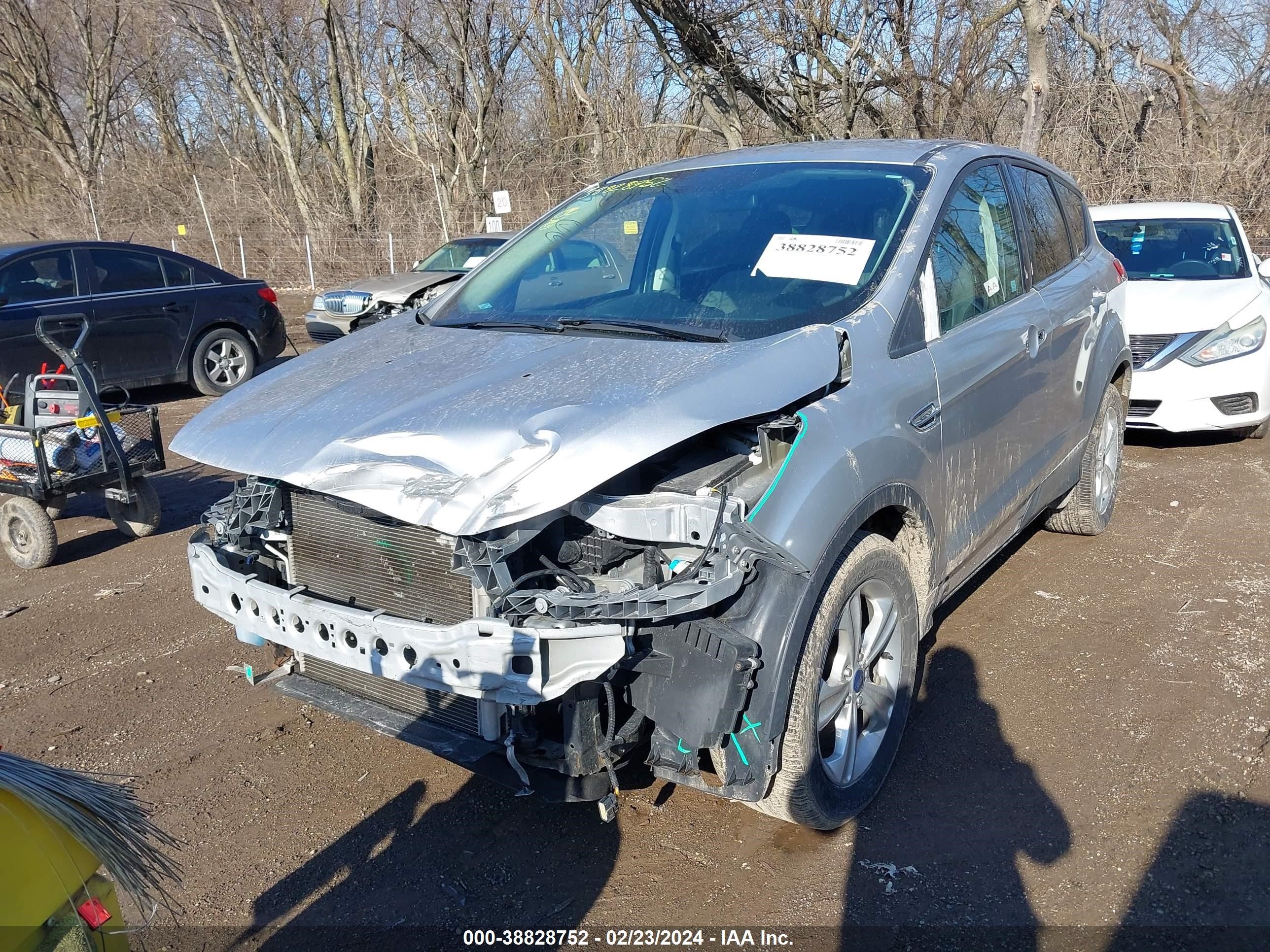 2015 Ford Escape Se vin: 1FMCU0G75FUC74716