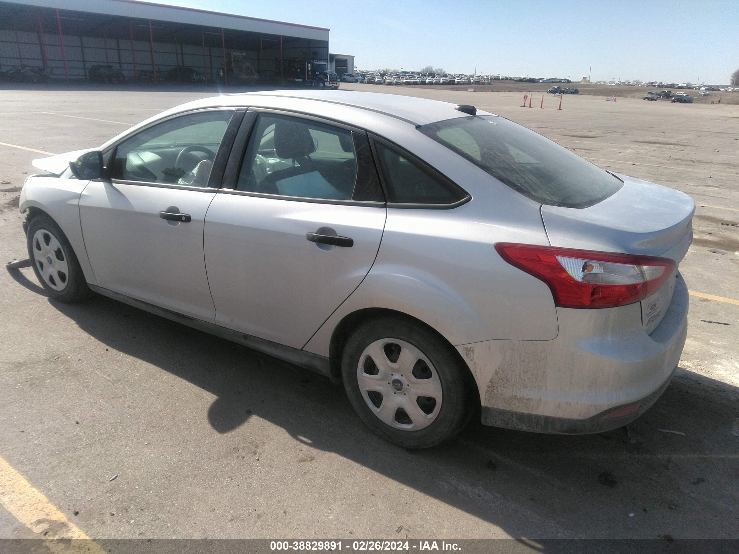 2014 Ford Focus S vin: 1FADP3E27EL103386