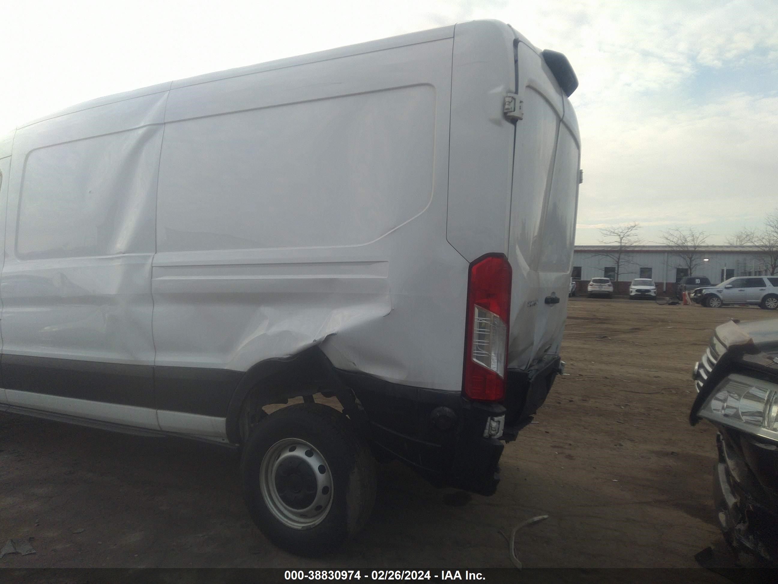 2020 Ford Transit-250 vin: 1FTBR1C86LKA16055