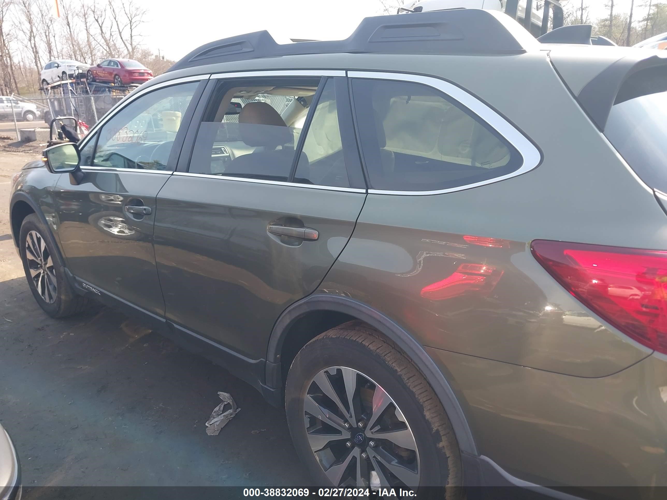 2016 Subaru Outback 3.6R Limited vin: 4S4BSENC5G3284362