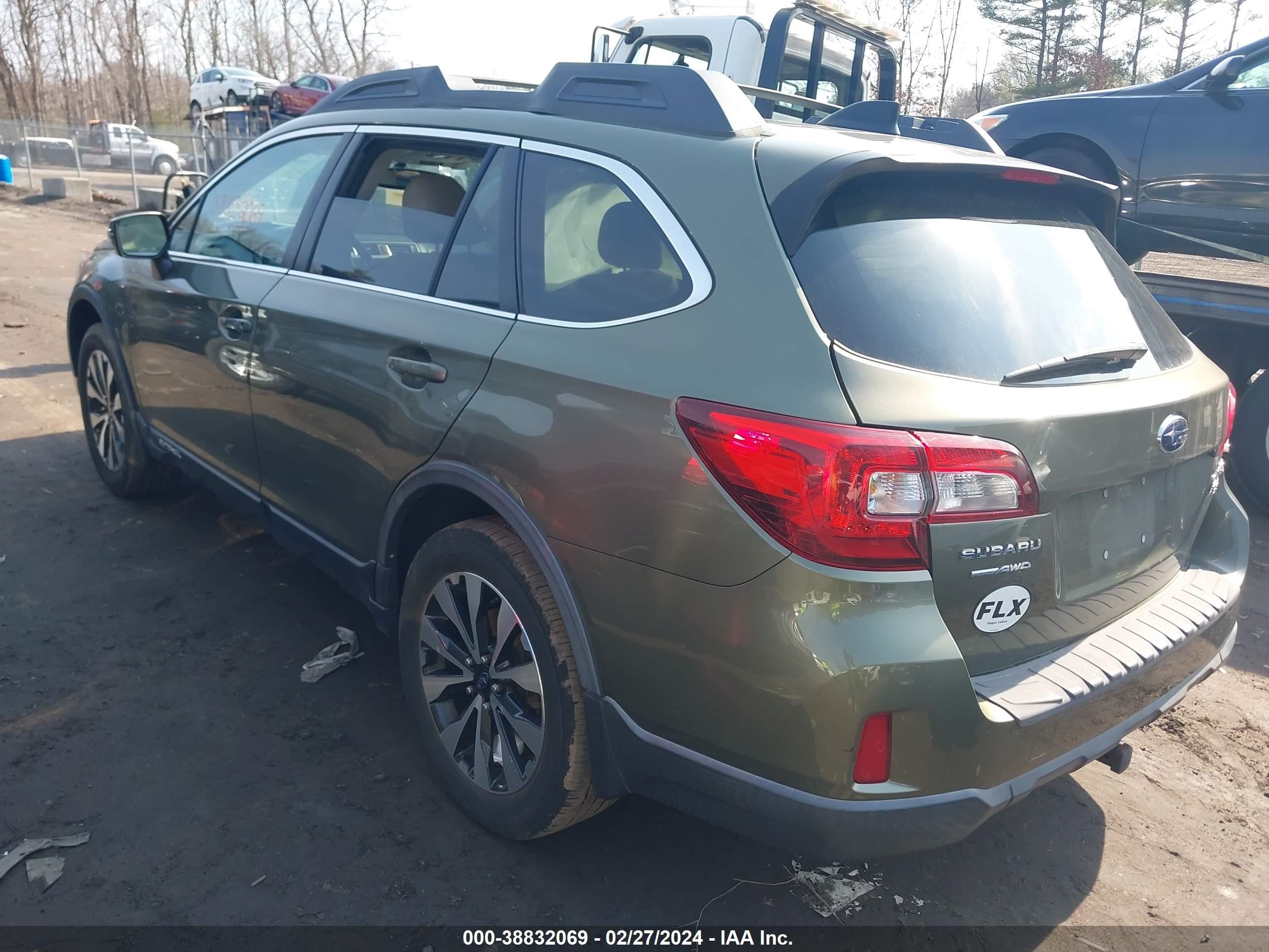 2016 Subaru Outback 3.6R Limited vin: 4S4BSENC5G3284362