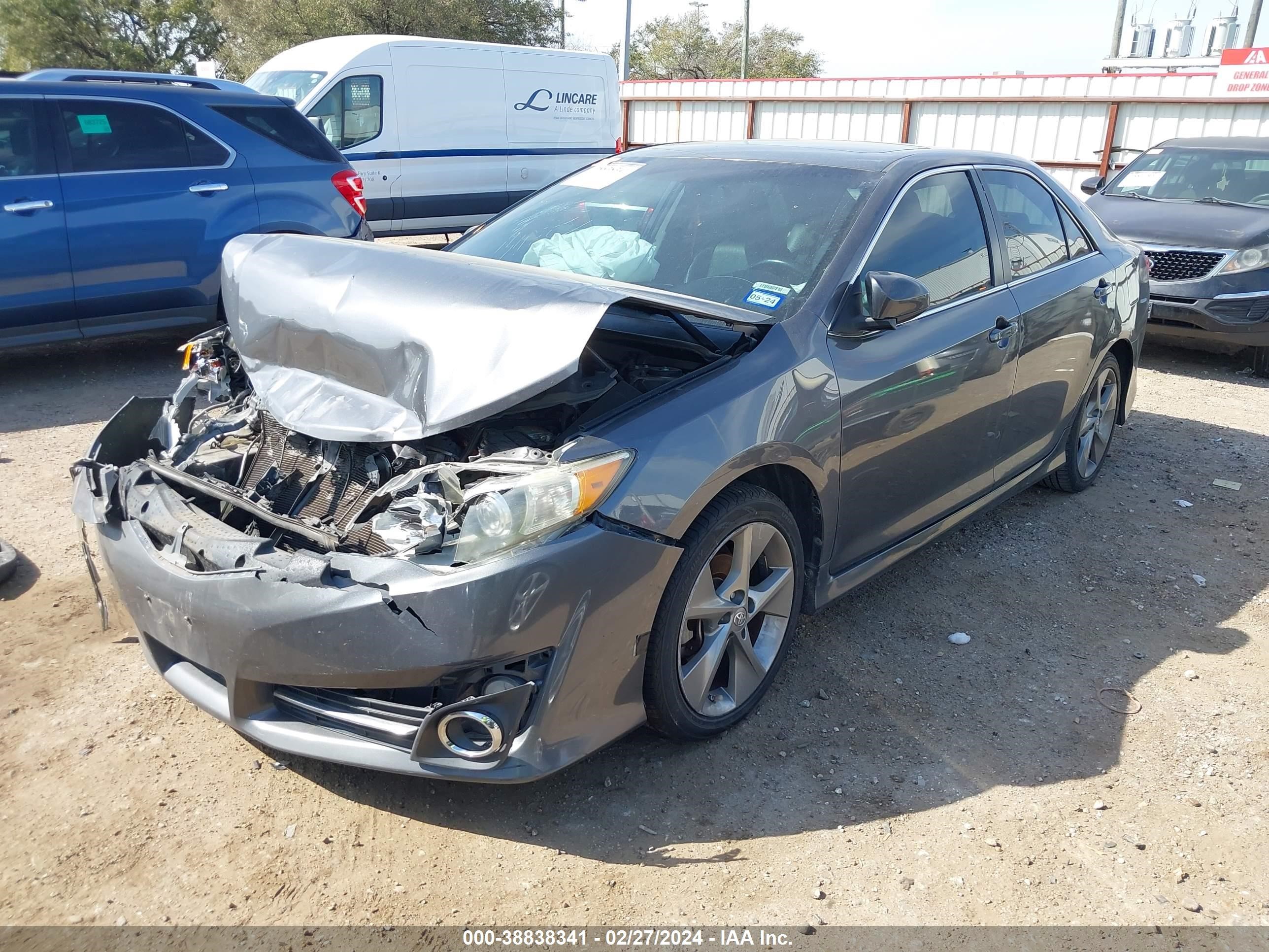 4T1BK1FK1EU024482 2014 Toyota Camry Se V6