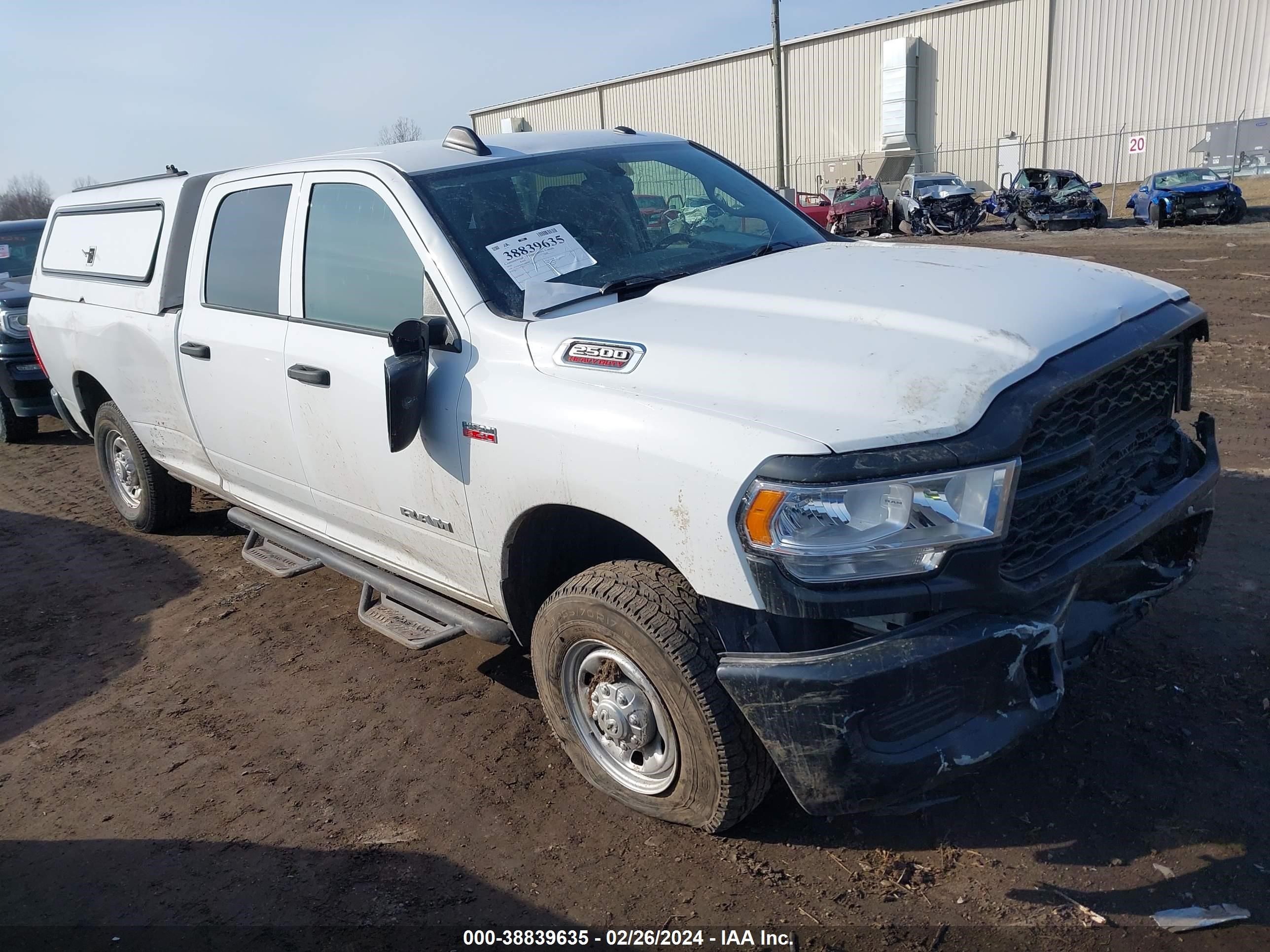 2020 Ram 2500 Tradesman 4X4 8' Box vin: 3C6UR5HJ3LG203988