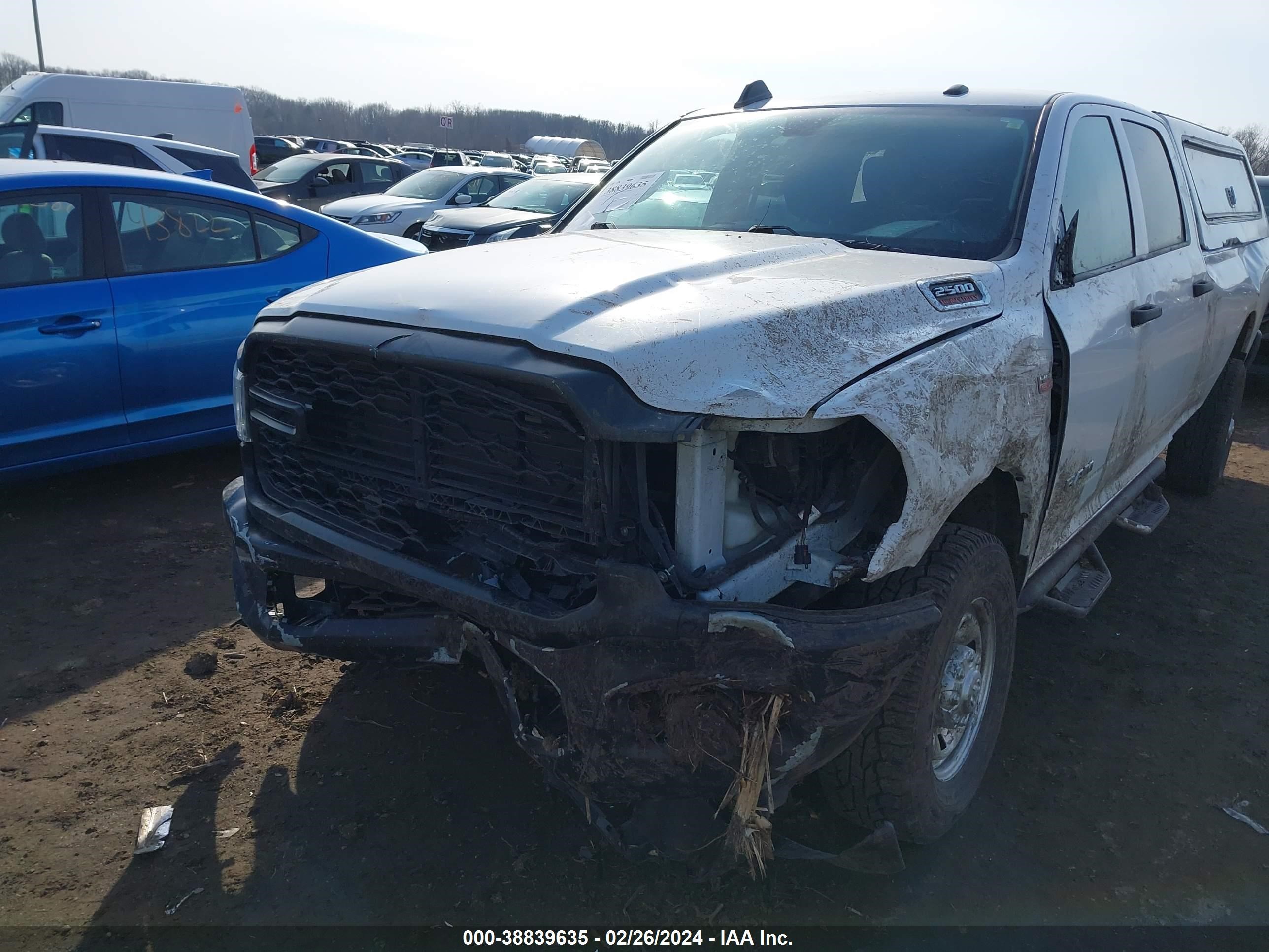 2020 Ram 2500 Tradesman 4X4 8' Box vin: 3C6UR5HJ3LG203988