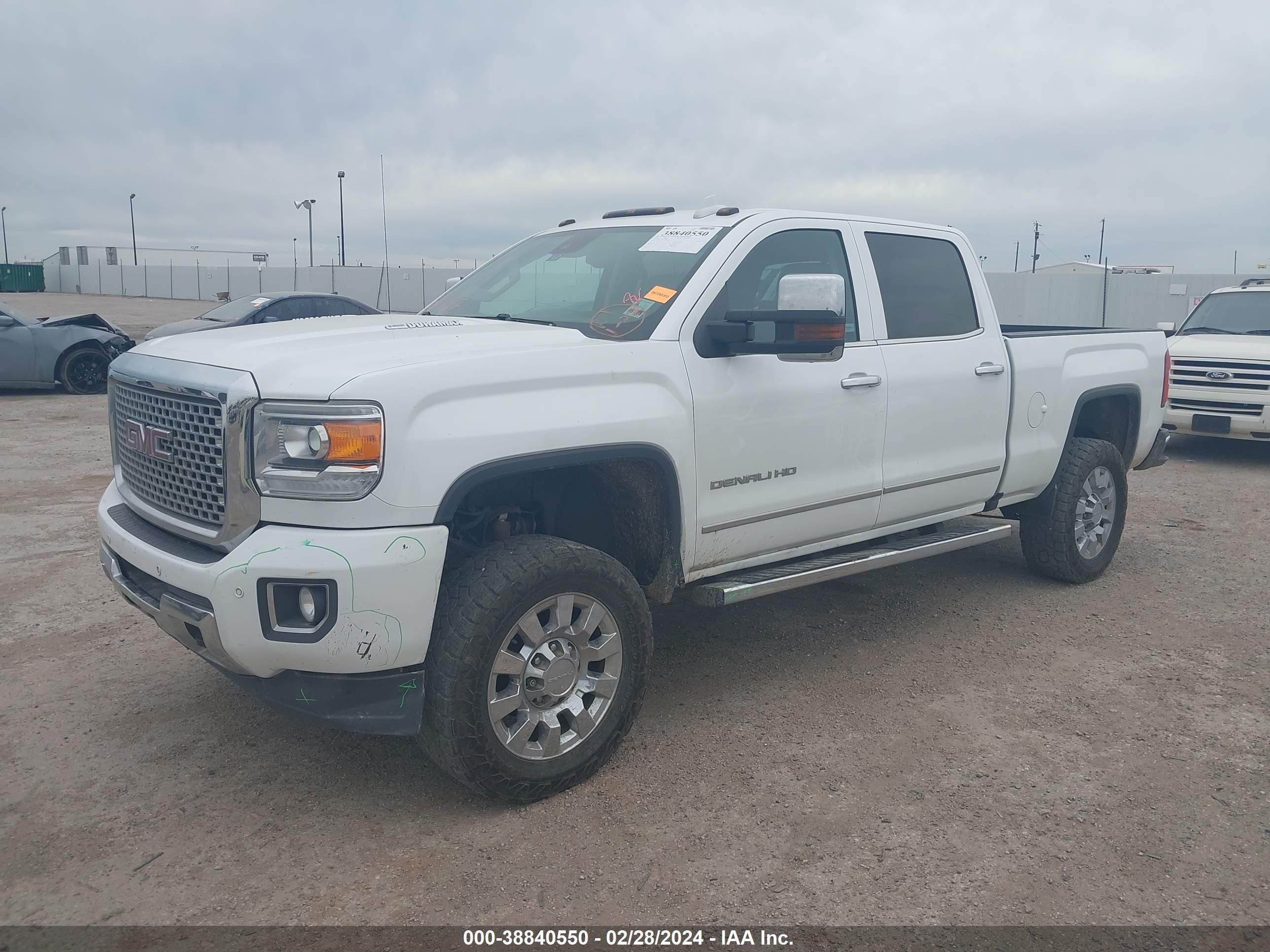 2016 GMC Sierra 2500Hd Denali vin: 1GT12UE81GF186546