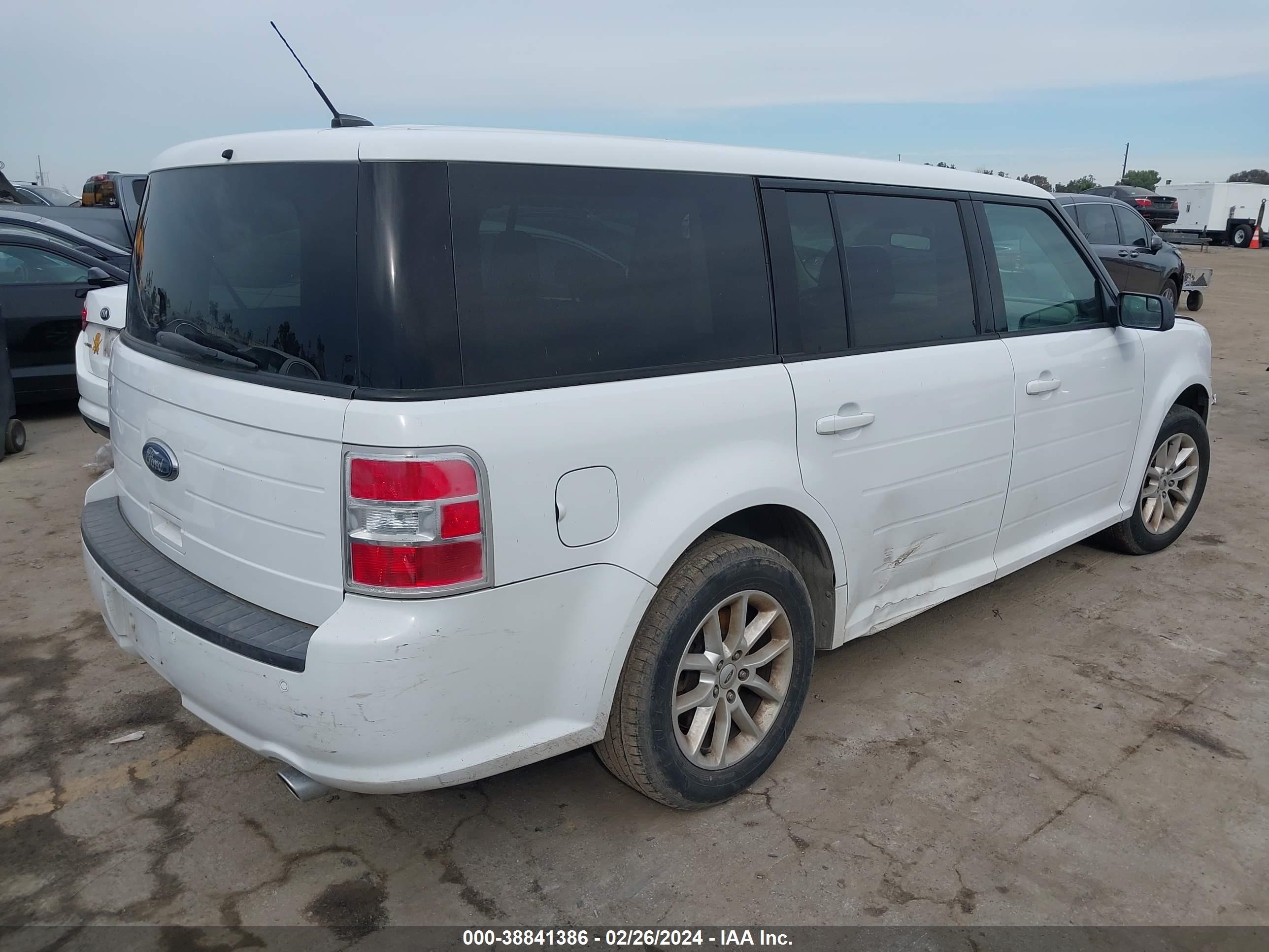 2014 Ford Flex Se vin: 2FMGK5B83EBD30421