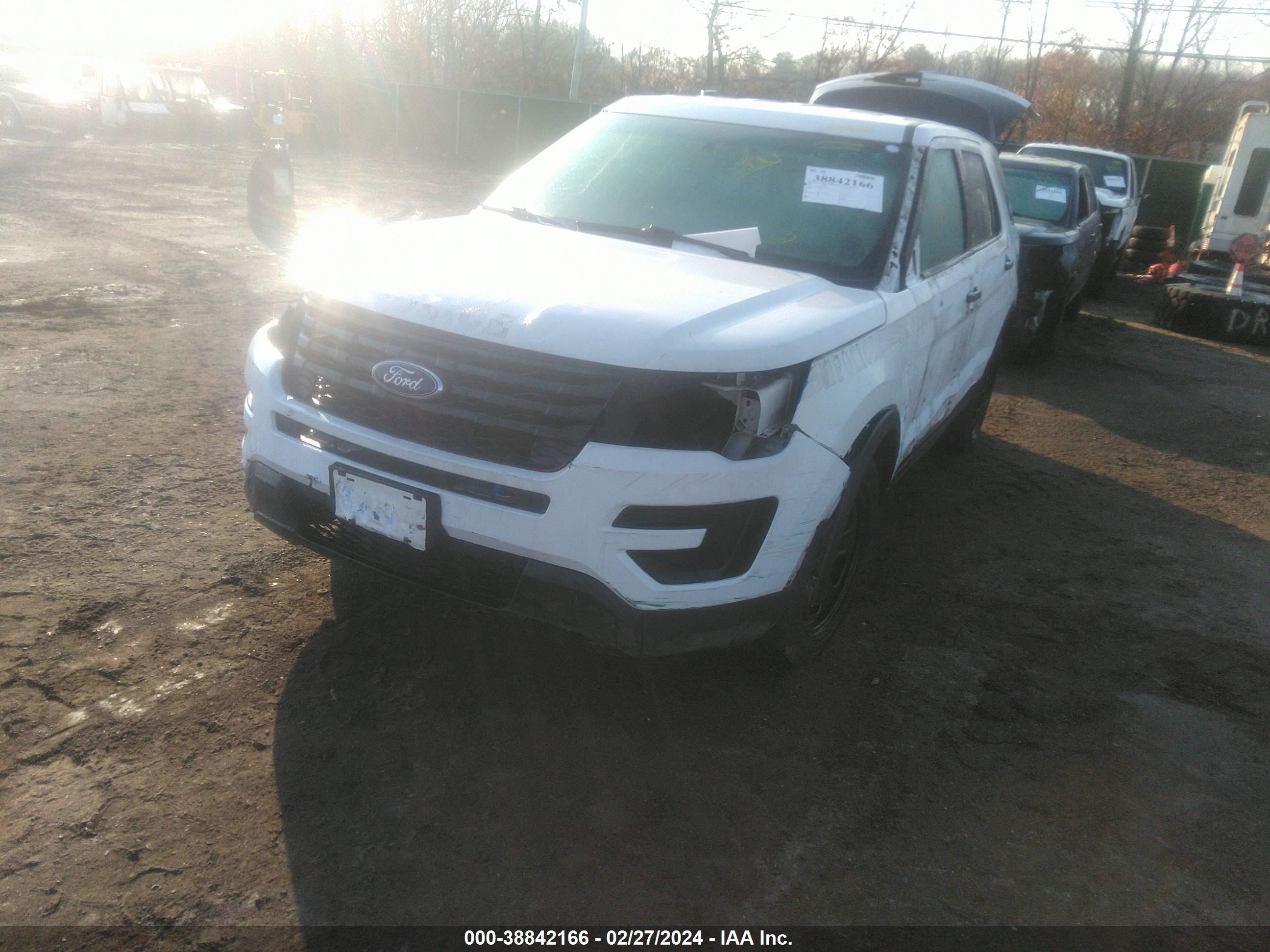 2017 Ford Explorer Police Interceptor vin: 1FM5K8AR4HGB00693