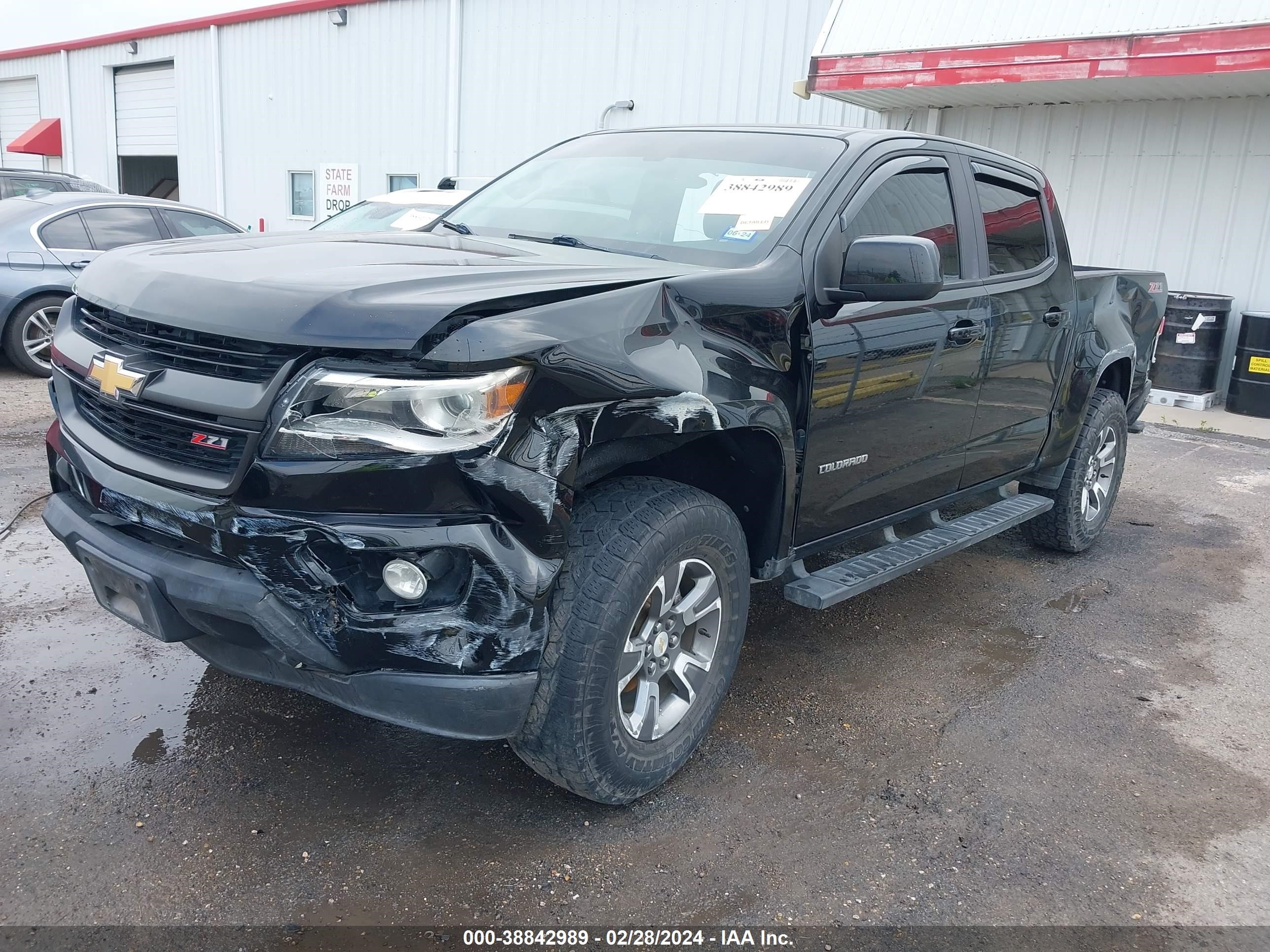 2019 Chevrolet Colorado Z71 vin: 1GCGSDEN6K1112867