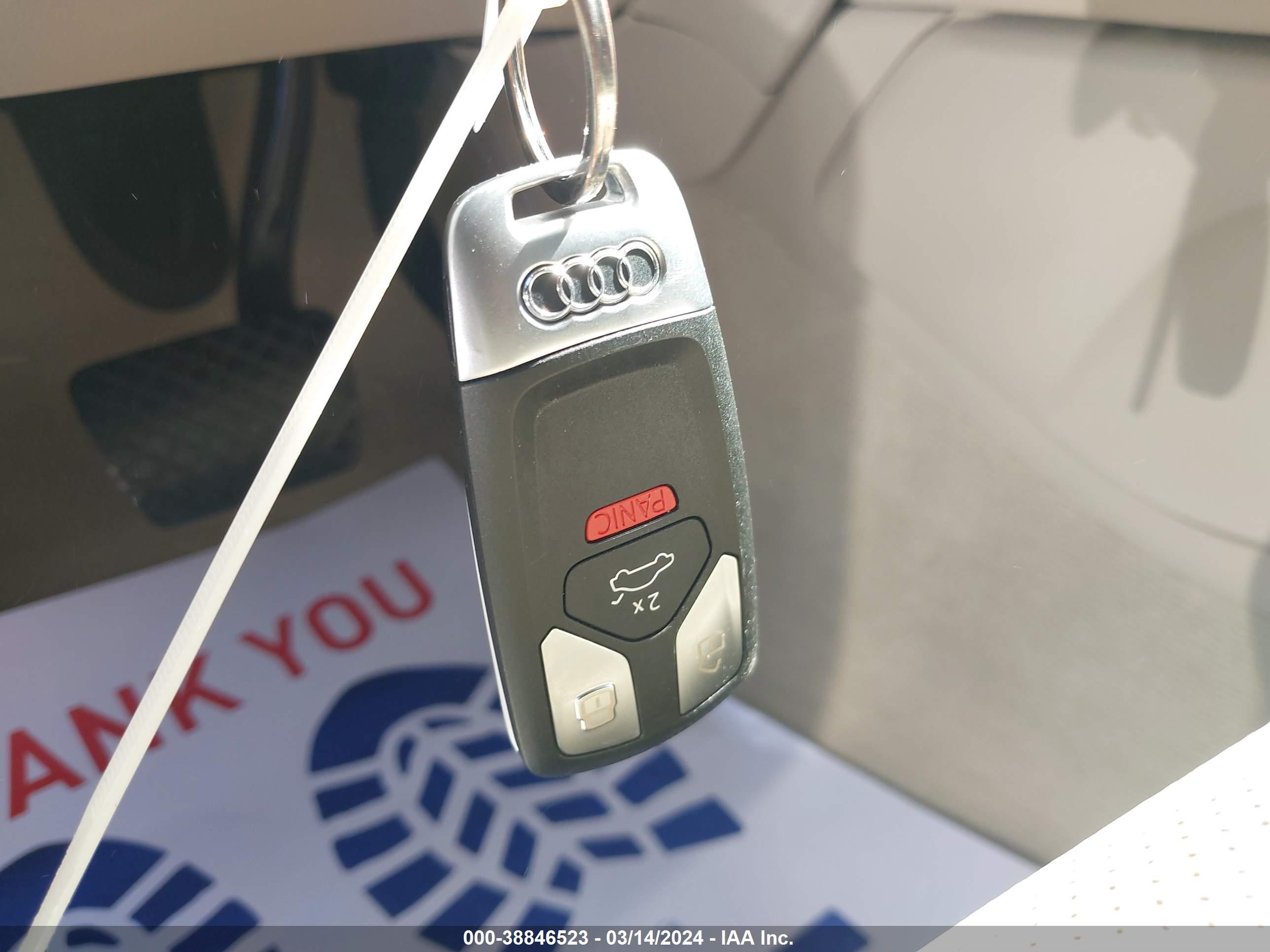 2019 Audi Q7 55 Premium vin: WA1VAAF75KD047933