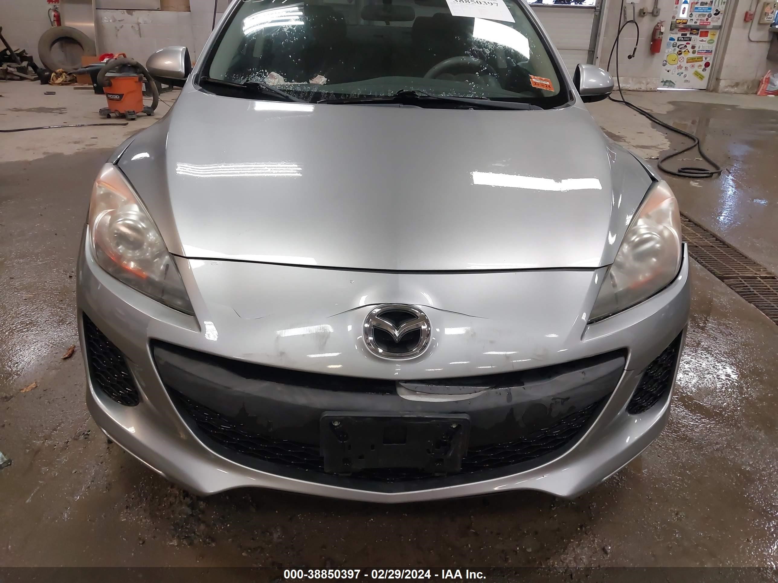 2013 Mazda Mazda3 I Sv vin: JM1BL1TGXD1810301