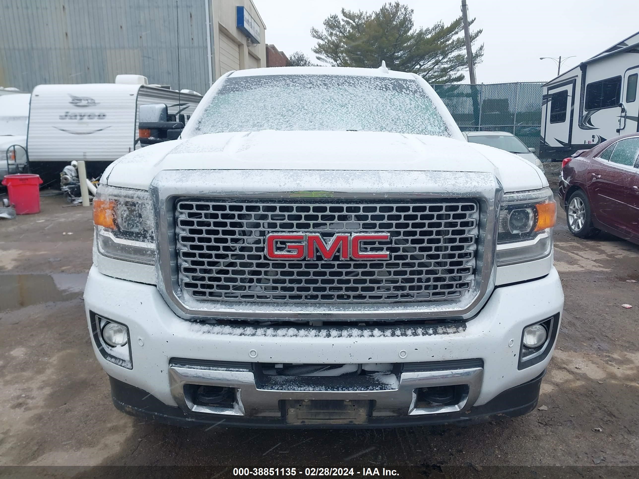 2016 GMC Sierra 2500Hd Denali vin: 1GT12UE8XGF245187