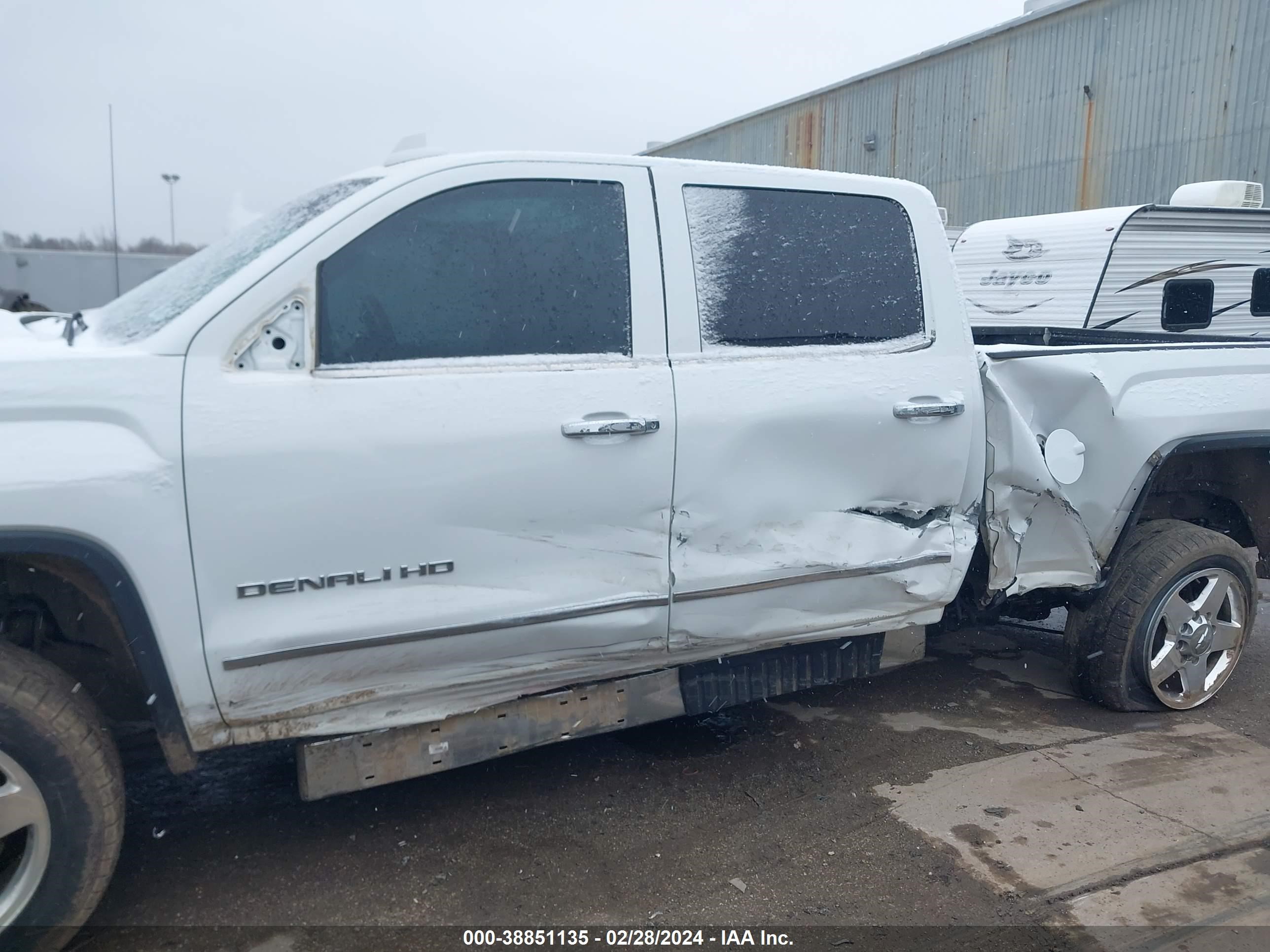 2016 GMC Sierra 2500Hd Denali vin: 1GT12UE8XGF245187