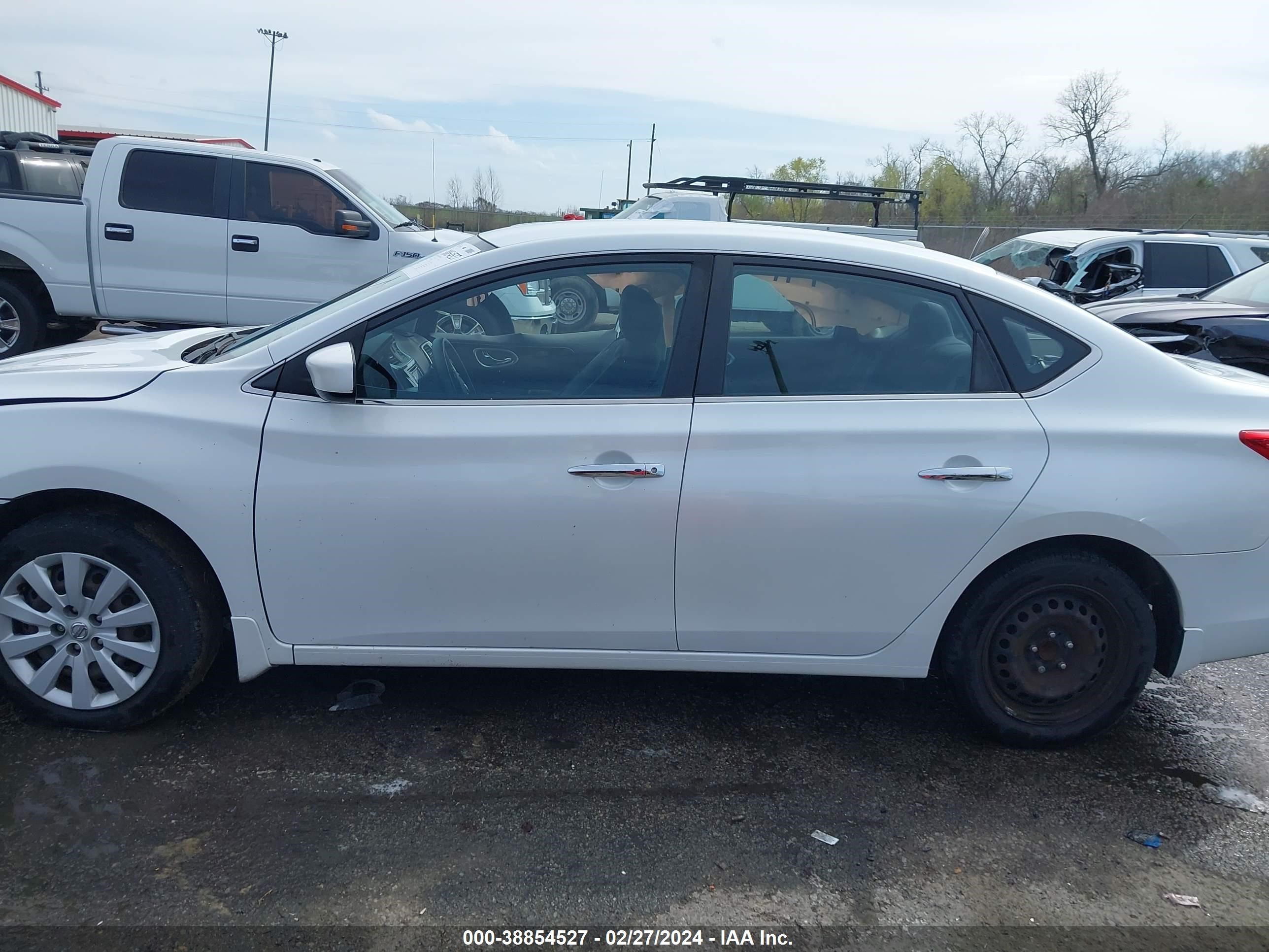 2017 Nissan Sentra Sv vin: 3N1AB7AP8HY264607