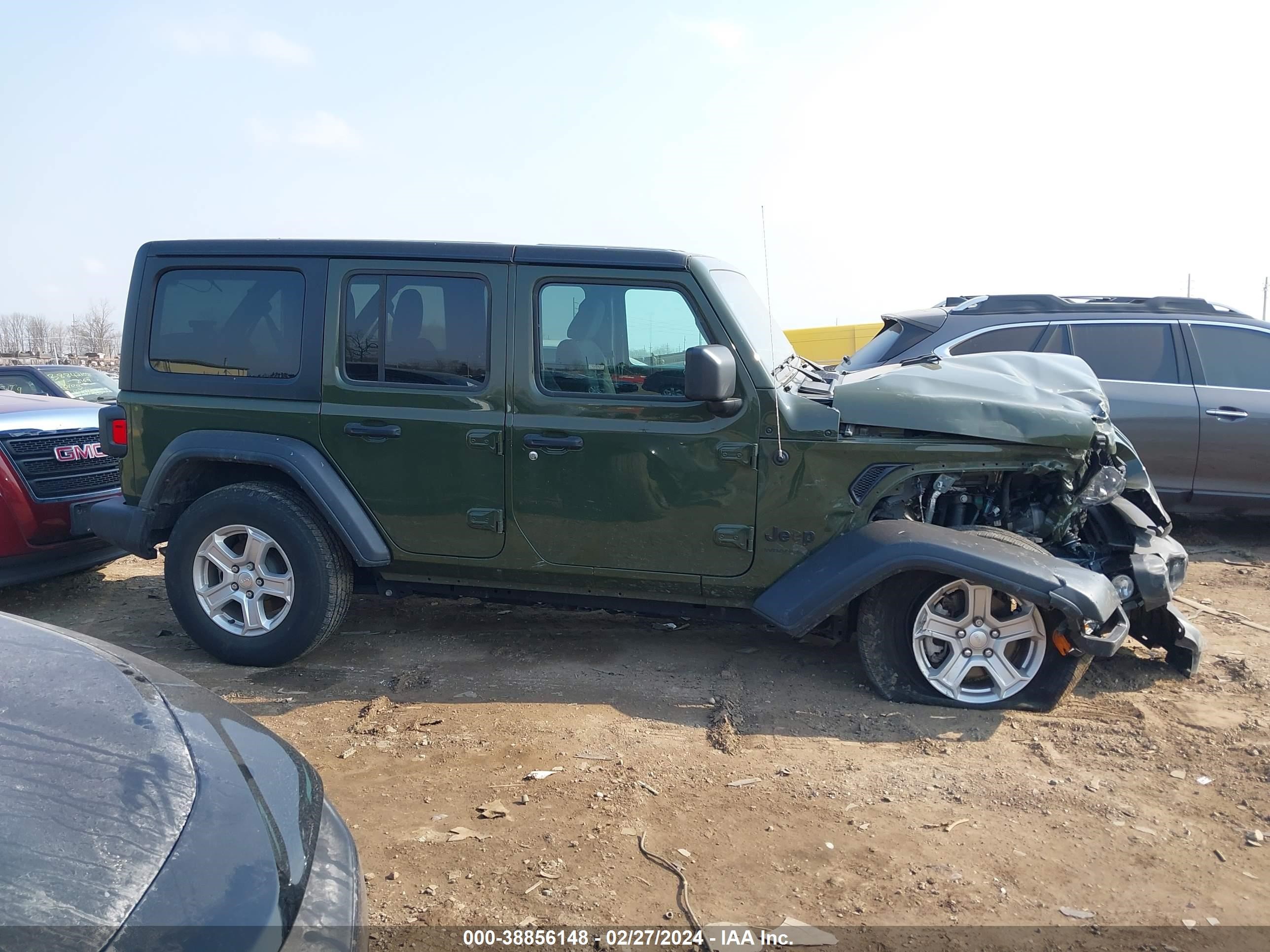 2022 Jeep Wrangler Unlimited Sport S 4X4 vin: 1C4HJXDG5NW167510