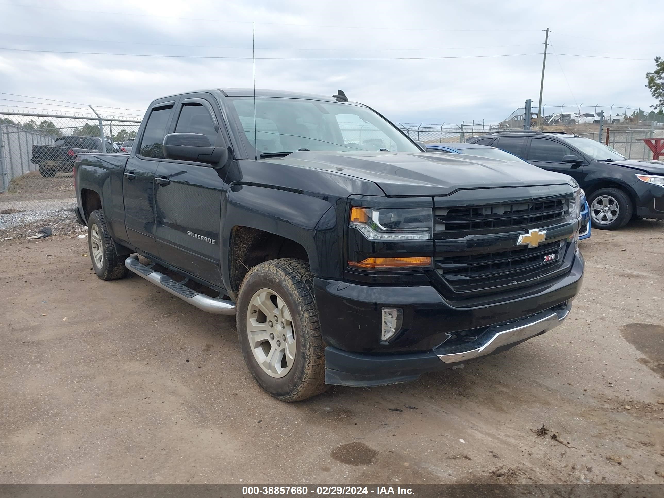 2017 Chevrolet Silverado 1500 2Lt vin: 1GCVKREC9HZ198494