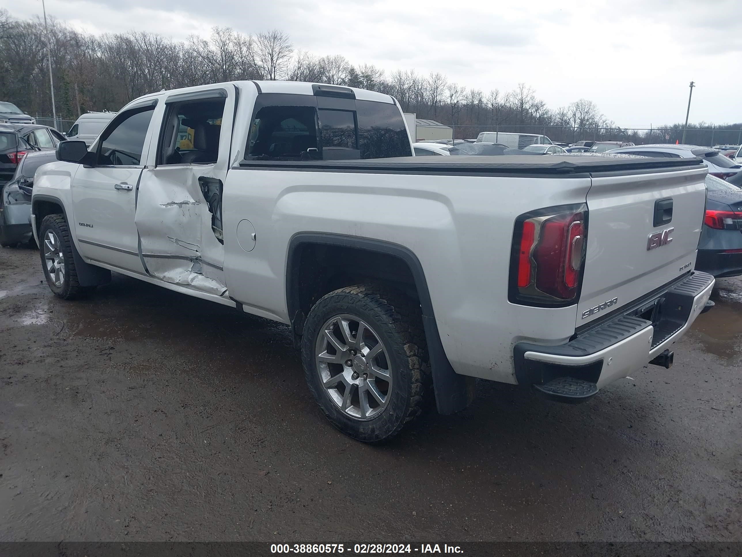 2018 GMC Sierra 1500 Denali vin: 3GTU2PEC6JG119949