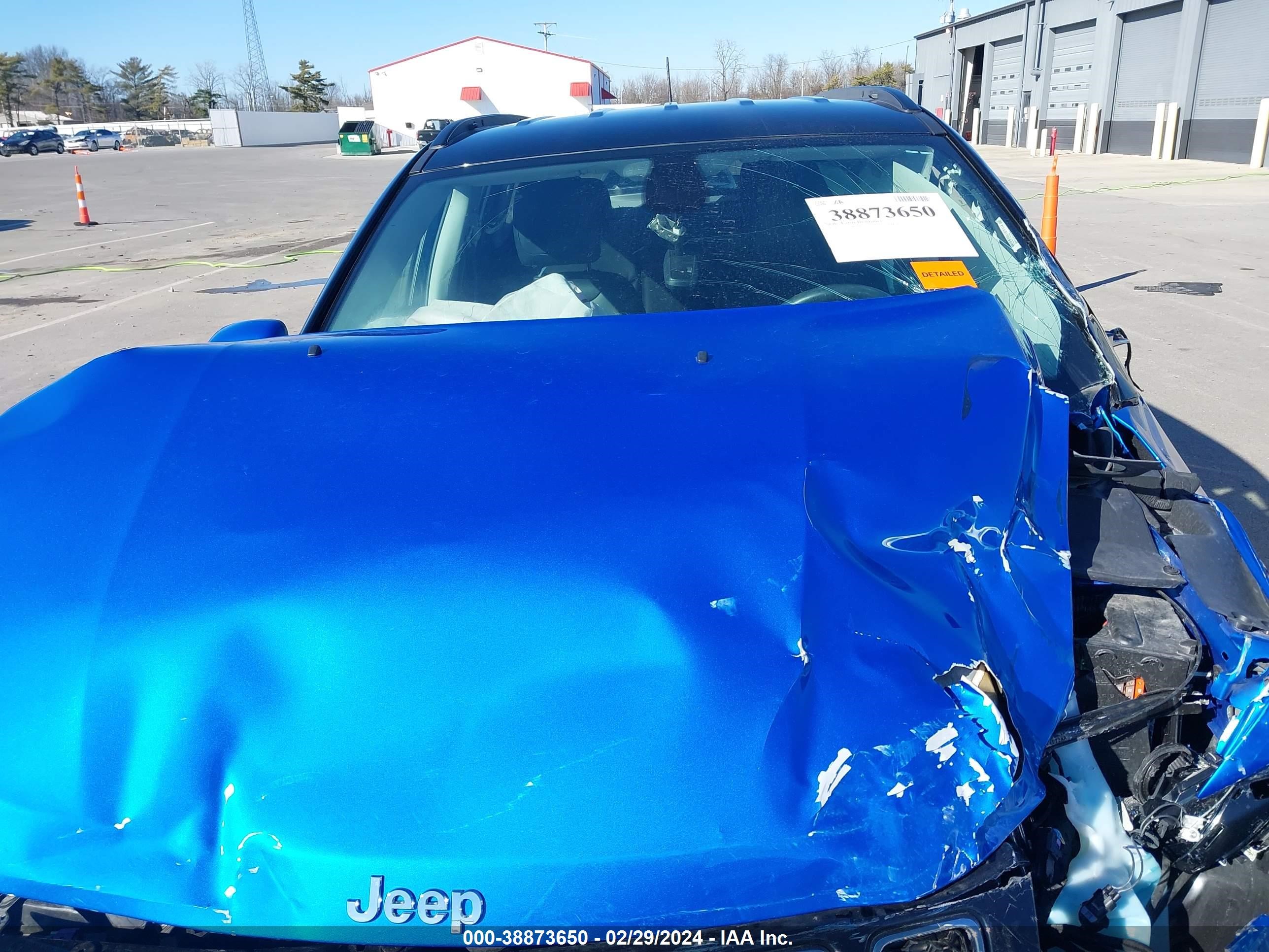 2019 Jeep Compass Limited 4X4 vin: 3C4NJDCB9KT647431